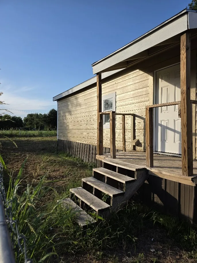 Single Family Residence For Sale in Falls County , 916 West Avenue B, Rosebud, Texas 76570, 3 Bedroom, 1 Bathroom, Garage spaces, 1,120 Sqft, built in 2014, mls#21323663, Real Estate Agent in Rosebud, Homes For Sale in Falls county, Homes For Sale in Rosebud, Realtor in Rosebud Texas, Real Estate Brokerage Independent Realty Texas, Luminita Cordes Realtor