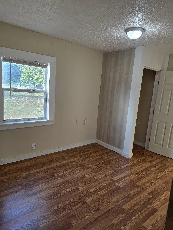 Single Family Residence For Sale in Falls County , 916 West Avenue B, Rosebud, Texas 76570, 3 Bedroom, 1 Bathroom, Garage spaces, 1,120 Sqft, built in 2014, mls#21323663, Real Estate Agent in Rosebud, Homes For Sale in Falls county, Homes For Sale in Rosebud, Realtor in Rosebud Texas, Real Estate Brokerage Independent Realty Texas, Luminita Cordes Realtor