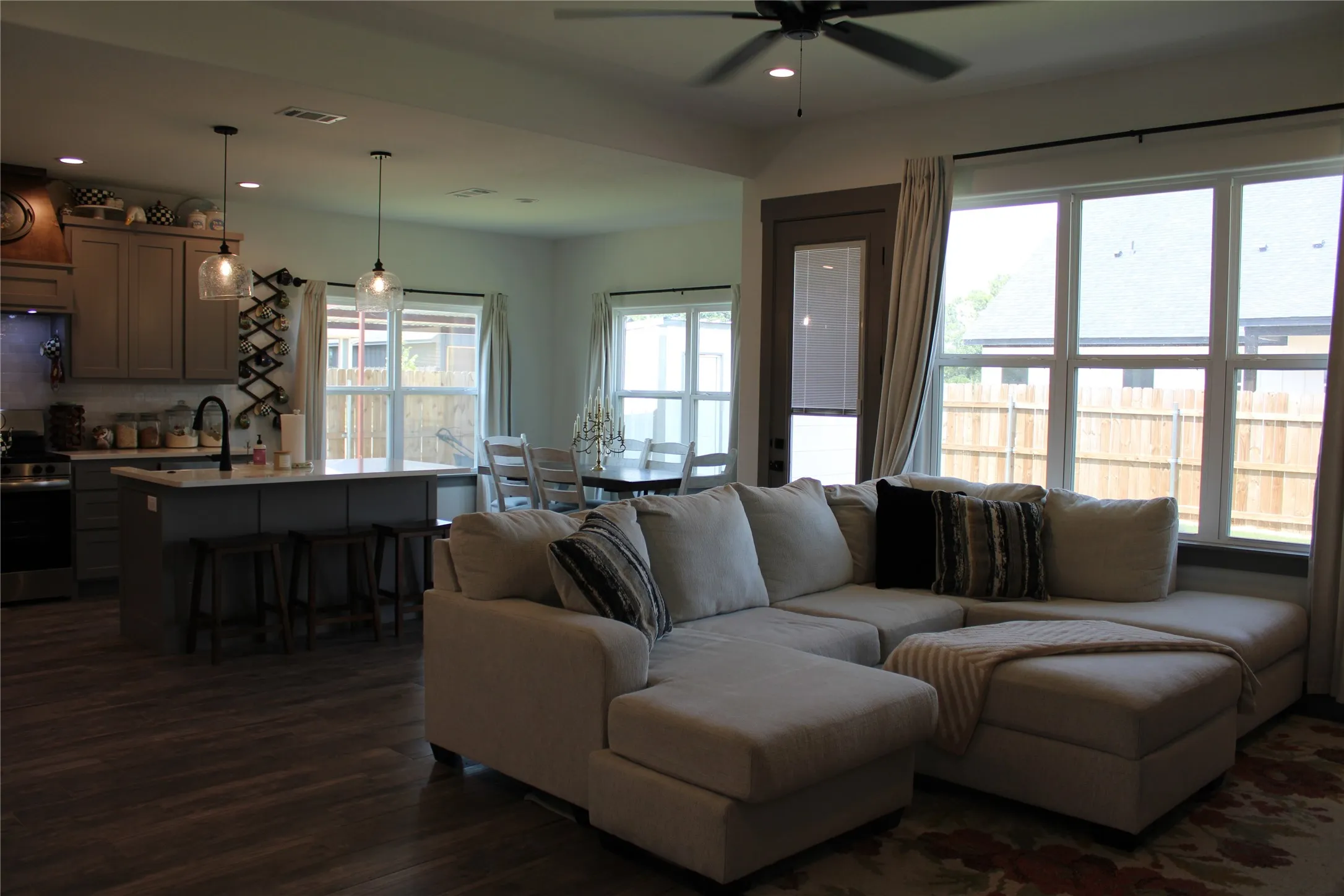 Single Family Residence For Sale in Hood County , 9221 Parkview, Tolar, Texas 76476, 3 Bedroom, 2 Bathroom, 2 Garage spaces, 1,458 Sqft, built in 2025, mls#21324713, Real Estate Agent in Tolar, Homes For Sale in Hood county, Homes For Sale in Tolar, Realtor in Tolar Texas, Real Estate Brokerage Independent Realty Texas, Luminita Cordes Realtor