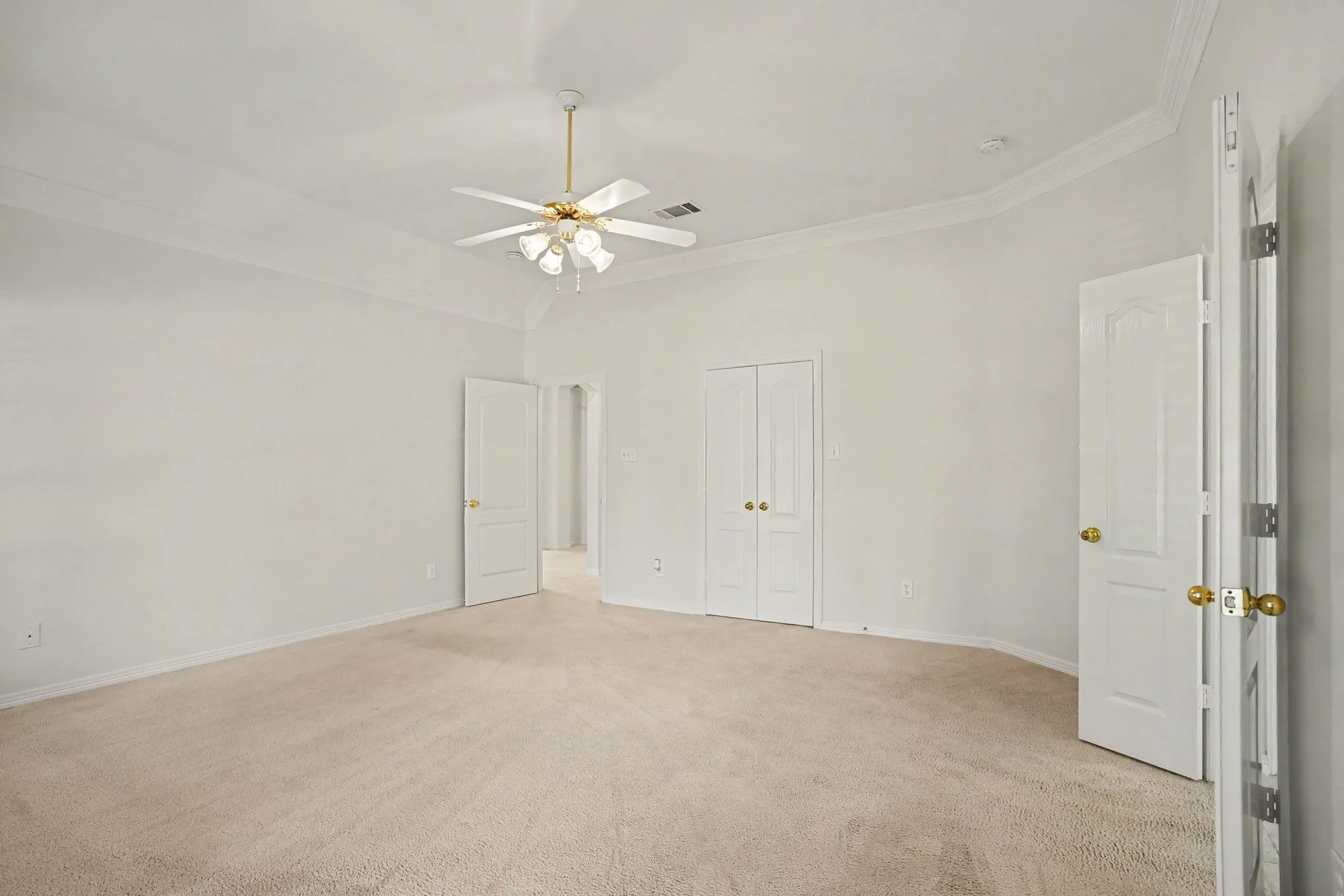 Single Family Residence For Sale in Dallas County , 2813 Persimmon Place, Rowlett, Texas 75088, 3 Bedroom, 3 Bathroom, 2 Garage spaces, 2,489 Sqft, built in 1994, mls#21324656, Real Estate Agent in Rowlett, Homes For Sale in Dallas county, Homes For Sale in Rowlett, Realtor in Rowlett Texas, Real Estate Brokerage Independent Realty Texas, Luminita Cordes Realtor