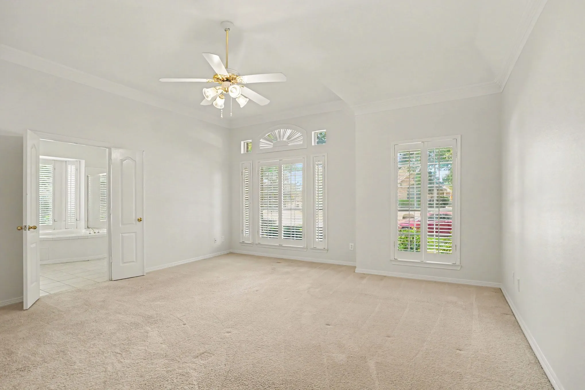 Single Family Residence For Sale in Dallas County , 2813 Persimmon Place, Rowlett, Texas 75088, 3 Bedroom, 3 Bathroom, 2 Garage spaces, 2,489 Sqft, built in 1994, mls#21324656, Real Estate Agent in Rowlett, Homes For Sale in Dallas county, Homes For Sale in Rowlett, Realtor in Rowlett Texas, Real Estate Brokerage Independent Realty Texas, Luminita Cordes Realtor
