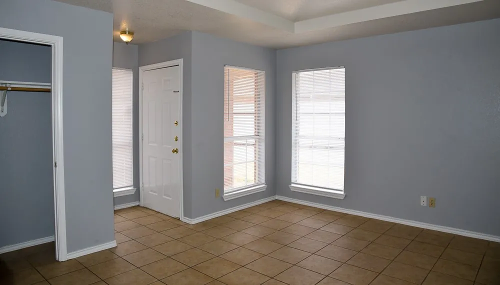 Duplex For Rent in Wise County , 602 Crestridge Court B, Decatur, Texas 76234, 3 Bedroom, 2 Bathroom, 1 Garage spaces, 1,176 Sqft, built in 1994, mls#21324882, Real Estate Agent in Decatur, Homes For Rent in Wise county, Homes For Rent in Decatur, Realtor in Decatur Texas, Real Estate Brokerage Independent Realty Texas, Luminita Cordes Realtor