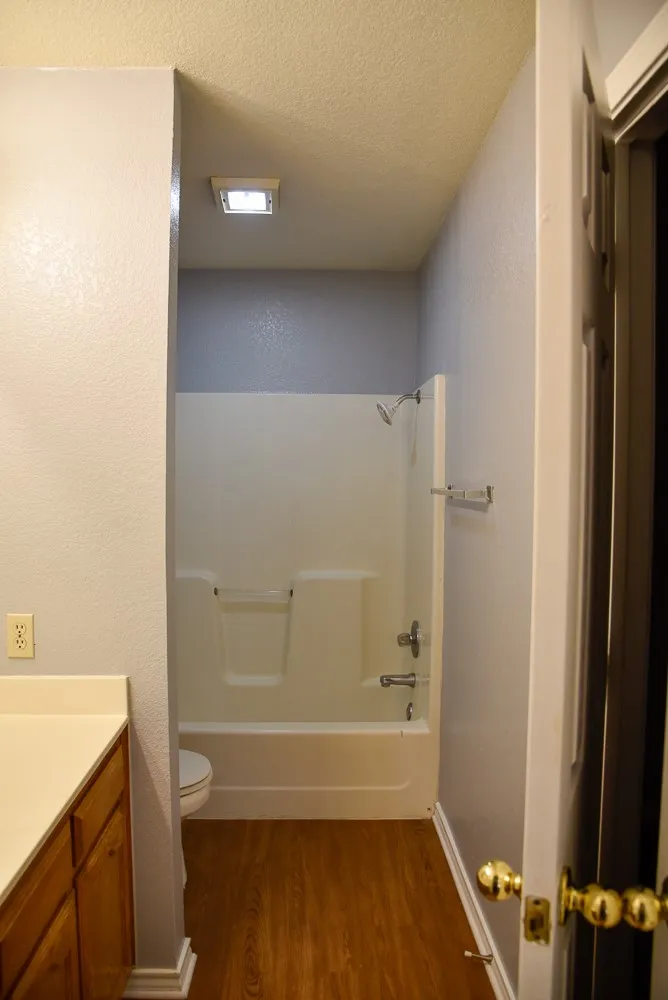 Duplex For Rent in Wise County , 602 Crestridge Court B, Decatur, Texas 76234, 3 Bedroom, 2 Bathroom, 1 Garage spaces, 1,176 Sqft, built in 1994, mls#21324882, Real Estate Agent in Decatur, Homes For Rent in Wise county, Homes For Rent in Decatur, Realtor in Decatur Texas, Real Estate Brokerage Independent Realty Texas, Luminita Cordes Realtor