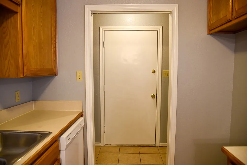 Duplex For Rent in Wise County , 602 Crestridge Court B, Decatur, Texas 76234, 3 Bedroom, 2 Bathroom, 1 Garage spaces, 1,176 Sqft, built in 1994, mls#21324882, Real Estate Agent in Decatur, Homes For Rent in Wise county, Homes For Rent in Decatur, Realtor in Decatur Texas, Real Estate Brokerage Independent Realty Texas, Luminita Cordes Realtor