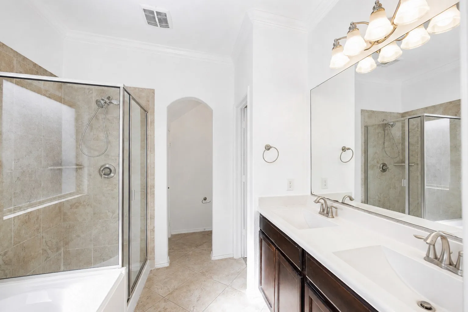 Single Family Residence For Rent in Denton County , 9113 Holliday Lane, Aubrey, Texas 76227, 4 Bedroom, 3 Bathroom, 2 Garage spaces, 2,184 Sqft, built in 2015, mls#21324023, Real Estate Agent in Aubrey, Homes For Rent in Denton county, Homes For Rent in Aubrey, Realtor in Aubrey Texas, Real Estate Brokerage Independent Realty Texas, Luminita Cordes Realtor