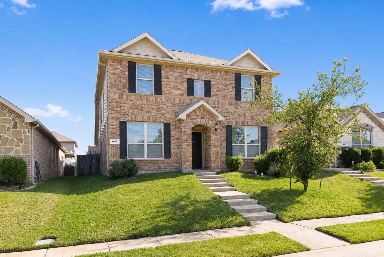 Single Family Residence For Rent in Denton County , 9113 Holliday Lane, Aubrey, Texas 76227, 4 Bedroom, 3 Bathroom, 2 Garage spaces, 2,184 Sqft, built in 2015, mls#21324023, Real Estate Agent in Aubrey, Homes For Rent in Denton county, Homes For Rent in Aubrey, Realtor in Aubrey Texas, Real Estate Brokerage Independent Realty Texas, Luminita Cordes Realtor