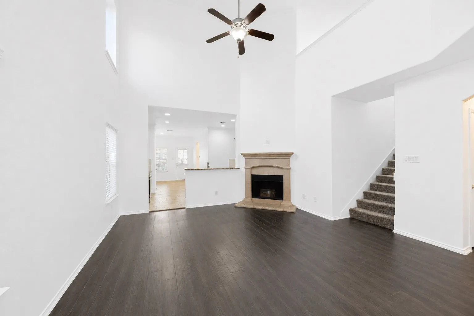 Single Family Residence For Rent in Denton County , 9113 Holliday Lane, Aubrey, Texas 76227, 4 Bedroom, 3 Bathroom, 2 Garage spaces, 2,184 Sqft, built in 2015, mls#21324023, Real Estate Agent in Aubrey, Homes For Rent in Denton county, Homes For Rent in Aubrey, Realtor in Aubrey Texas, Real Estate Brokerage Independent Realty Texas, Luminita Cordes Realtor