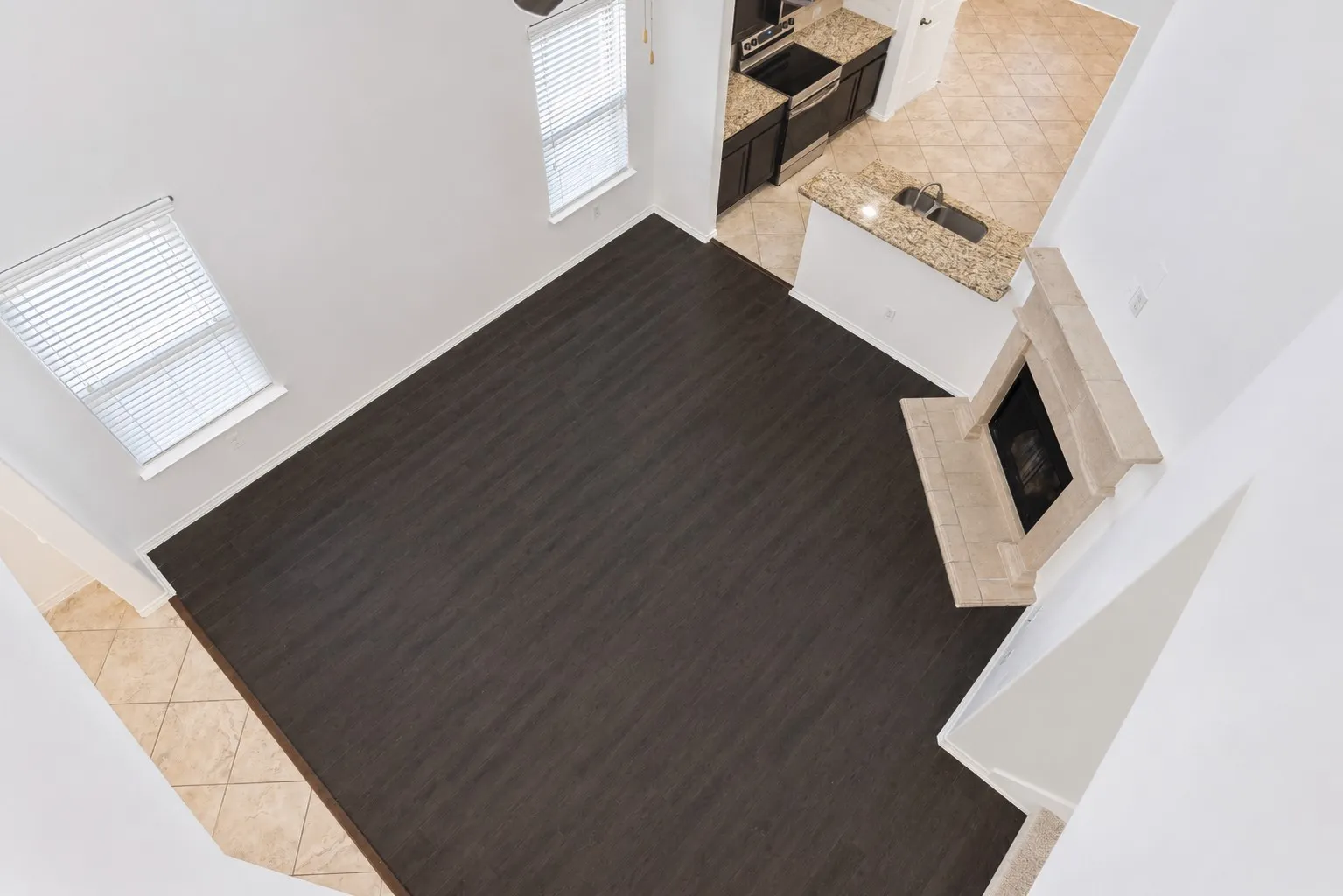 Single Family Residence For Rent in Denton County , 9113 Holliday Lane, Aubrey, Texas 76227, 4 Bedroom, 3 Bathroom, 2 Garage spaces, 2,184 Sqft, built in 2015, mls#21324023, Real Estate Agent in Aubrey, Homes For Rent in Denton county, Homes For Rent in Aubrey, Realtor in Aubrey Texas, Real Estate Brokerage Independent Realty Texas, Luminita Cordes Realtor