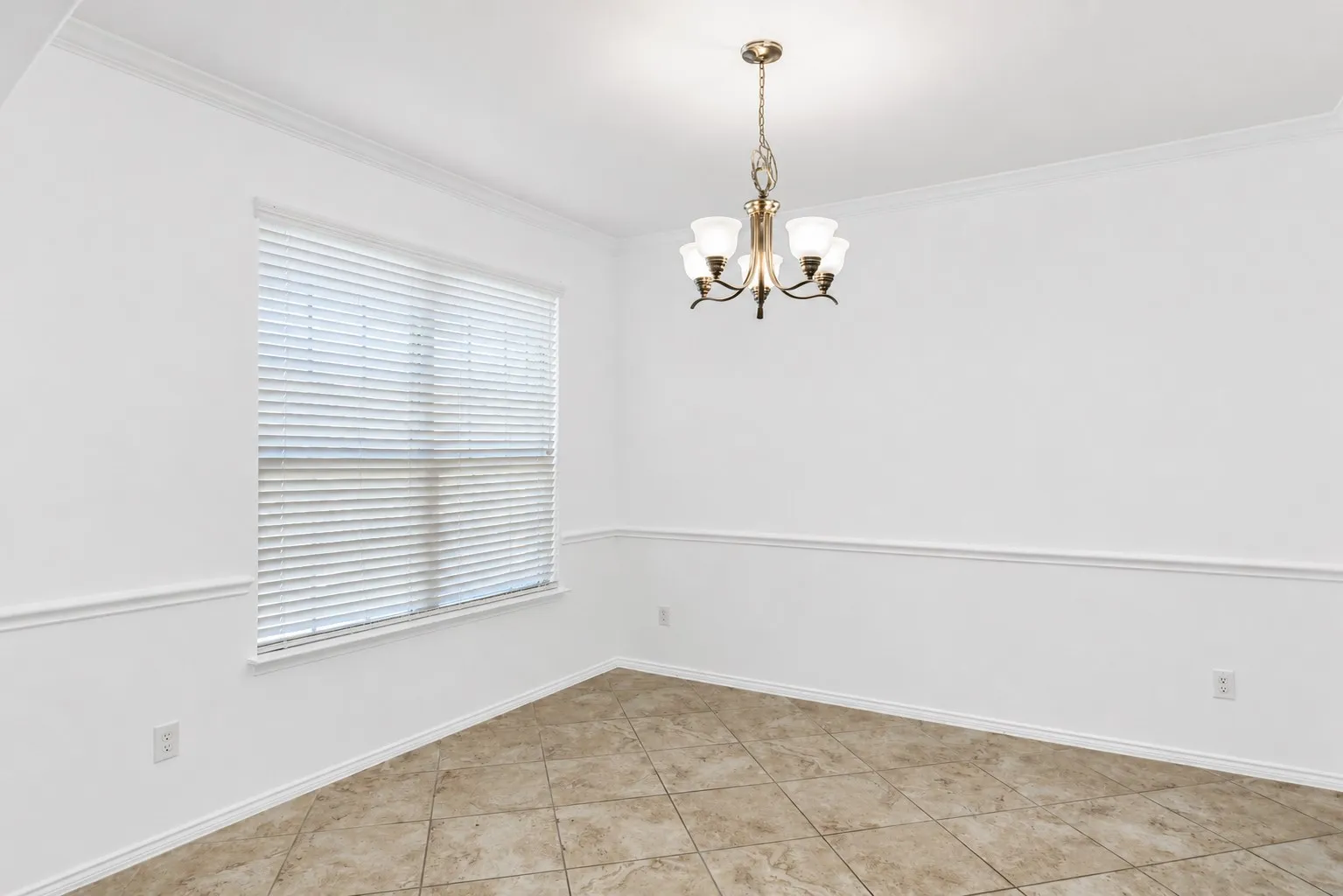Single Family Residence For Rent in Denton County , 9113 Holliday Lane, Aubrey, Texas 76227, 4 Bedroom, 3 Bathroom, 2 Garage spaces, 2,184 Sqft, built in 2015, mls#21324023, Real Estate Agent in Aubrey, Homes For Rent in Denton county, Homes For Rent in Aubrey, Realtor in Aubrey Texas, Real Estate Brokerage Independent Realty Texas, Luminita Cordes Realtor