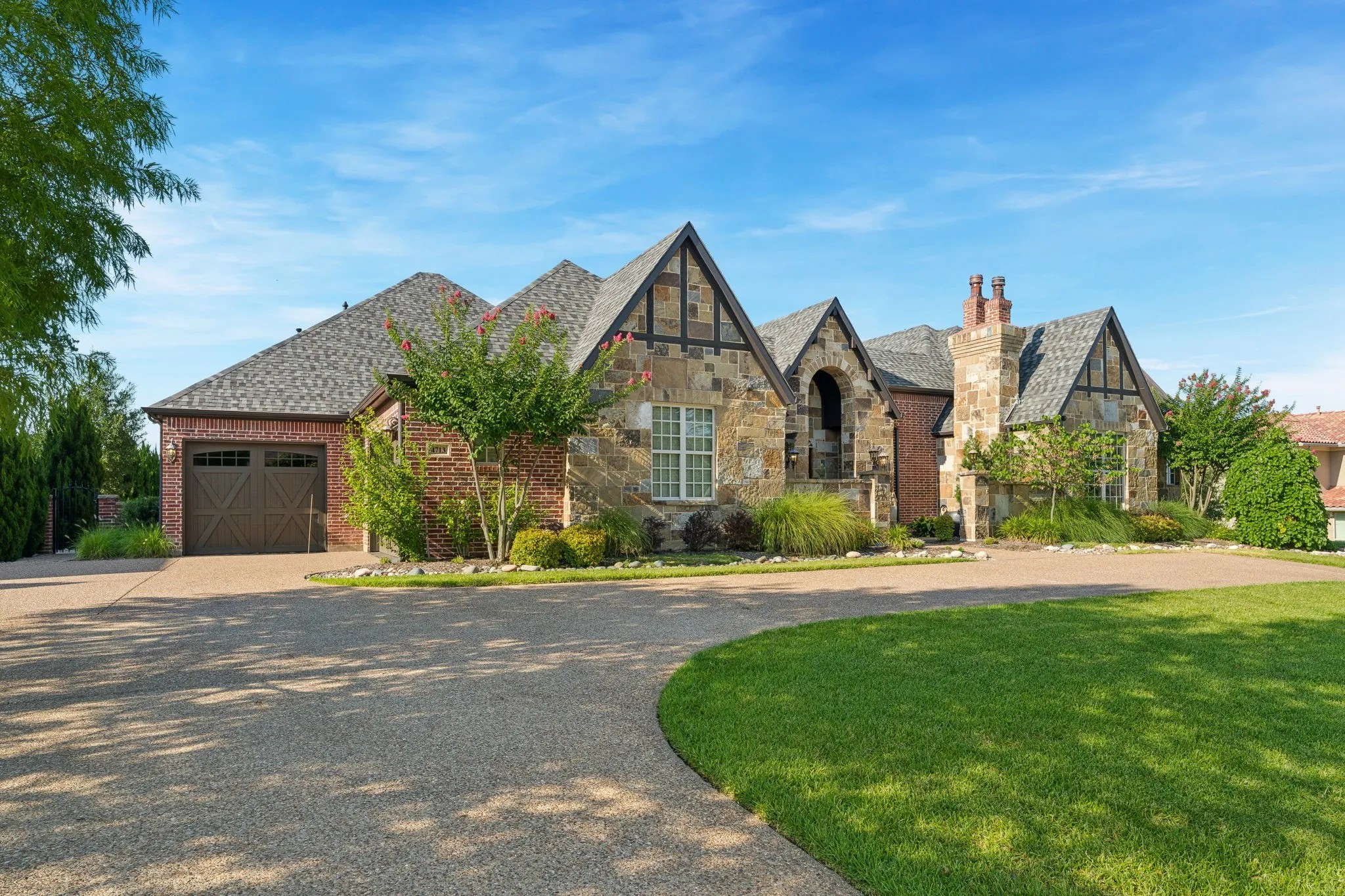 Single Family Residence For Sale in Denton County , 4713 Clydesdale Drive, Flower Mound, Texas 75028, 4 Bedroom, 4 Bathroom, 3 Garage spaces, 3,619 Sqft, built in 2016, mls#21322352, Real Estate Agent in Flower Mound, Homes For Sale in Denton county, Homes For Sale in Flower Mound, Realtor in Flower Mound Texas, Real Estate Brokerage Independent Realty Texas, Luminita Cordes Realtor