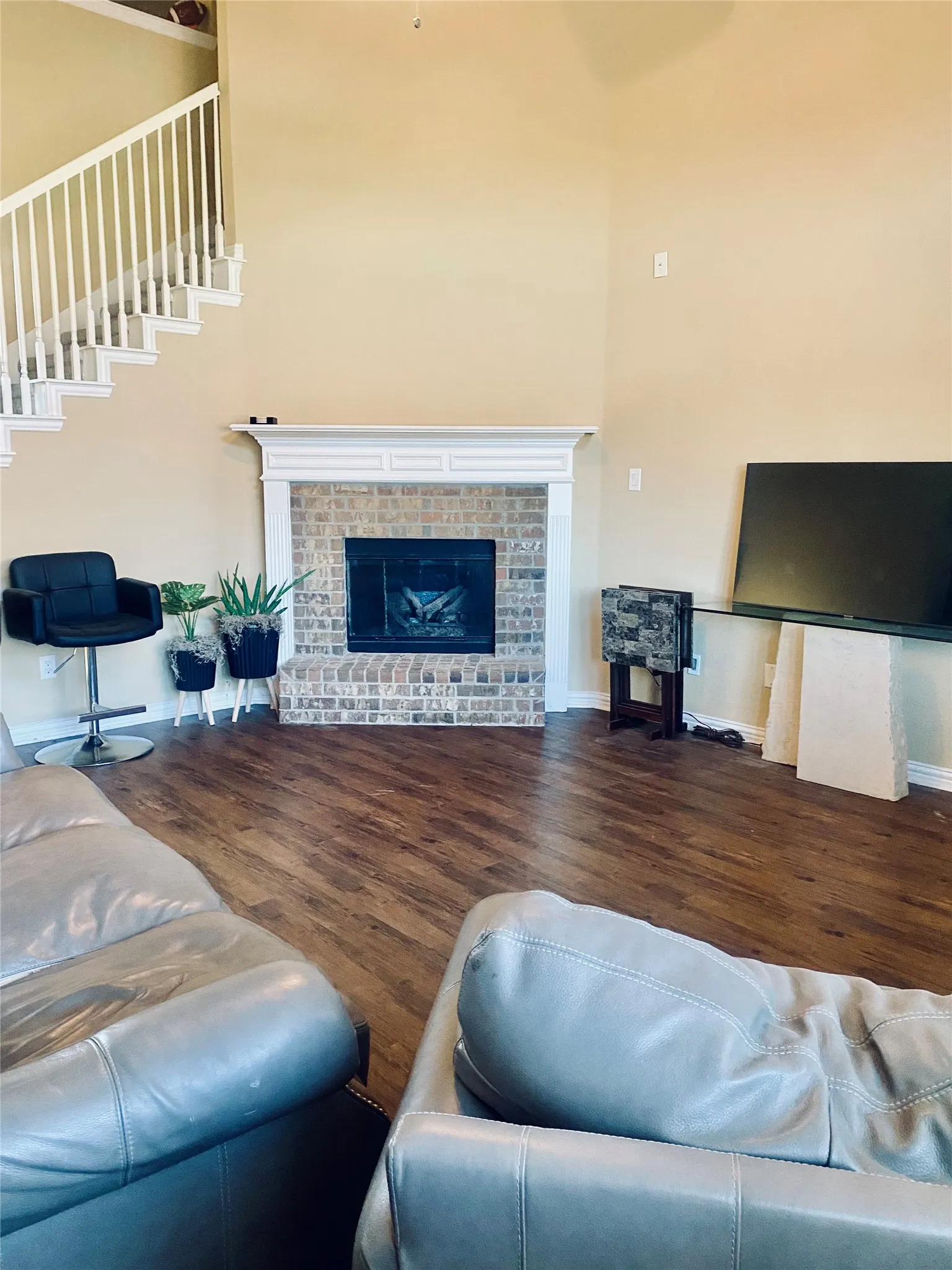 Single Family Residence For Sale in Kaufman County , 1021 Hummingbird Court, Forney, Texas 75126, 5 Bedrooms, 3 Bathrooms, 2 Garage spaces, 2,474 Sqft, built in 2016, Price $350,000, mls#21324912, Real Estate Agent in Forney, Homes For Sale in Kaufman county, Homes For Sale in Forney, Realtor in Forney Texas, Real Estate Brokerage Independent Realty Texas, Luminita Cordes Realtor