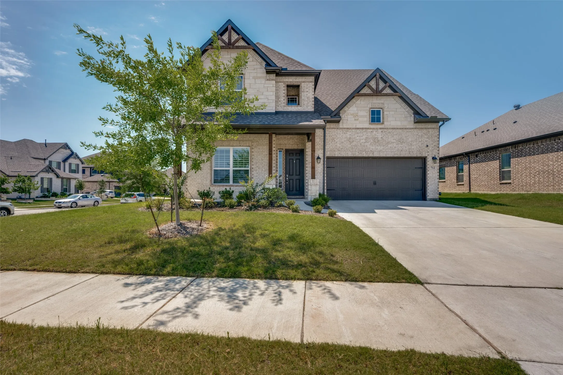 Single Family Residence For Sale in Tarrant County , 712 Matador Lane, Arlington, Texas 76002, 5 Bedrooms, 4 Bathrooms, 2 Garage spaces, 3,443 Sqft, built in 2023, Price $596,888, mls#21324462, Real Estate Agent in Arlington, Homes For Sale in Tarrant county, Homes For Sale in Arlington, Realtor in Arlington Texas, Real Estate Brokerage Independent Realty Texas, Luminita Cordes Realtor
