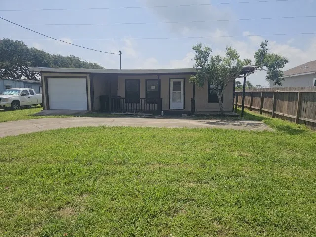 Single Family Residence For Sale in Nueces County , 525 Jane Street, Corpus Christi, Texas 78418, 3 Bedroom, 2 Bathroom, 1 Garage spaces, 1,118 Sqft, built in 1960, mls#21324940, Real Estate Agent in Corpus Christi, Homes For Sale in Nueces county, Homes For Sale in Corpus Christi, Realtor in Corpus Christi Texas, Real Estate Brokerage Independent Realty Texas, Luminita Cordes Realtor