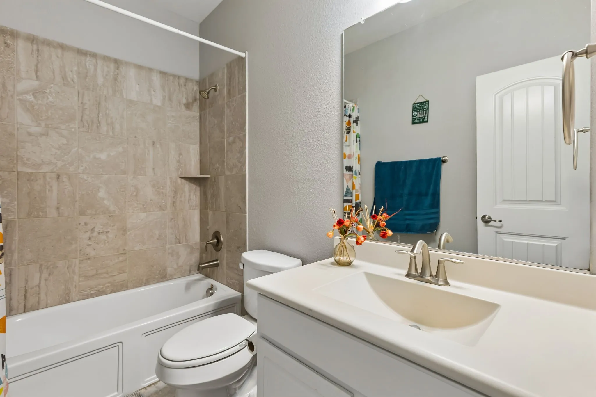 Single Family Residence For Sale in Tarrant County , 424 Eureka Court, Burleson, Texas 76028, 4 Bedroom, 4 Bathroom, 2 Garage spaces, 3,104 Sqft, built in 2016, mls#21316129, Real Estate Agent in Burleson, Homes For Sale in Tarrant county, Homes For Sale in Burleson, Realtor in Burleson Texas, Real Estate Brokerage Independent Realty Texas, Luminita Cordes Realtor