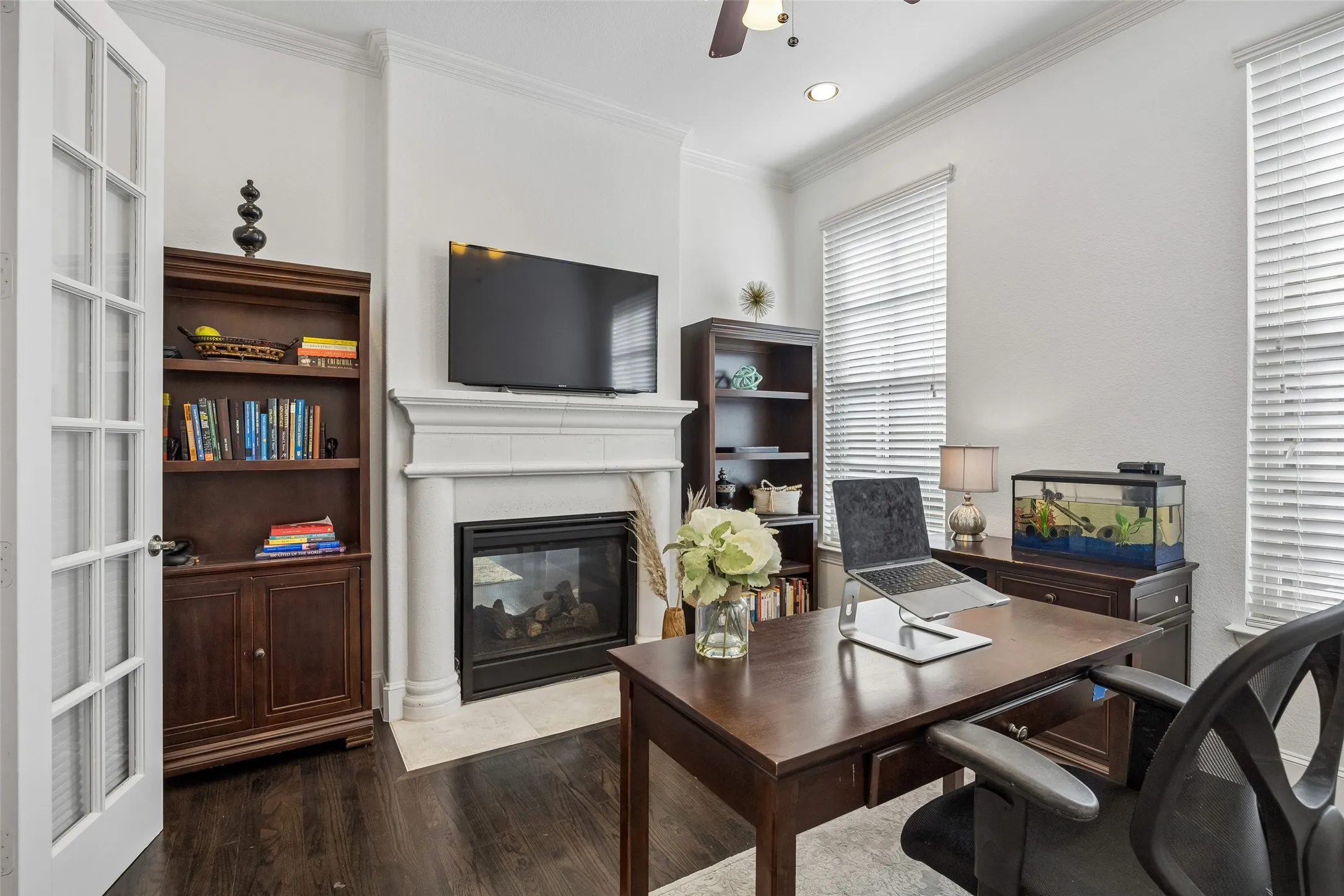 Single Family Residence For Sale in Dallas County , 1022 Shadyside Lane, Dallas, Texas 75223, 3 Bedroom, 4 Bathroom, 2 Garage spaces, 3,147 Sqft, built in 2016, mls#21322185, Real Estate Agent in Dallas, Homes For Sale in Dallas county, Homes For Sale in Dallas, Realtor in Dallas Texas, Real Estate Brokerage Independent Realty Texas, Luminita Cordes Realtor