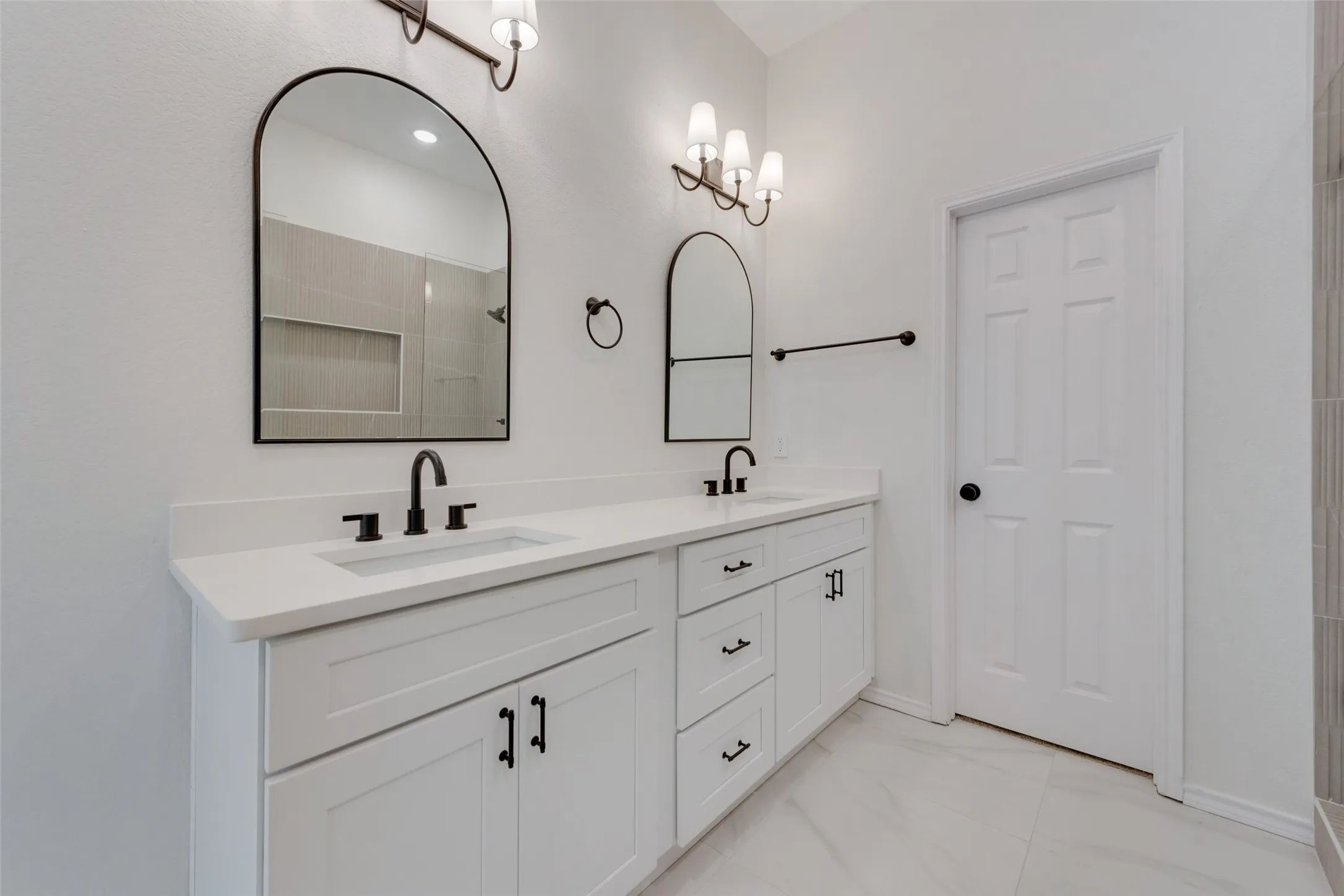 Single Family Residence For Rent in Collin County , 7307 Cresson Drive, Frisco, Texas 75035, 4 Bedroom, 2 Bathroom, 2 Garage spaces, 2,070 Sqft, built in 1998, mls#21324956, Real Estate Agent in Frisco, Homes For Rent in Collin county, Homes For Rent in Frisco, Realtor in Frisco Texas, Real Estate Brokerage Independent Realty Texas, Luminita Cordes Realtor