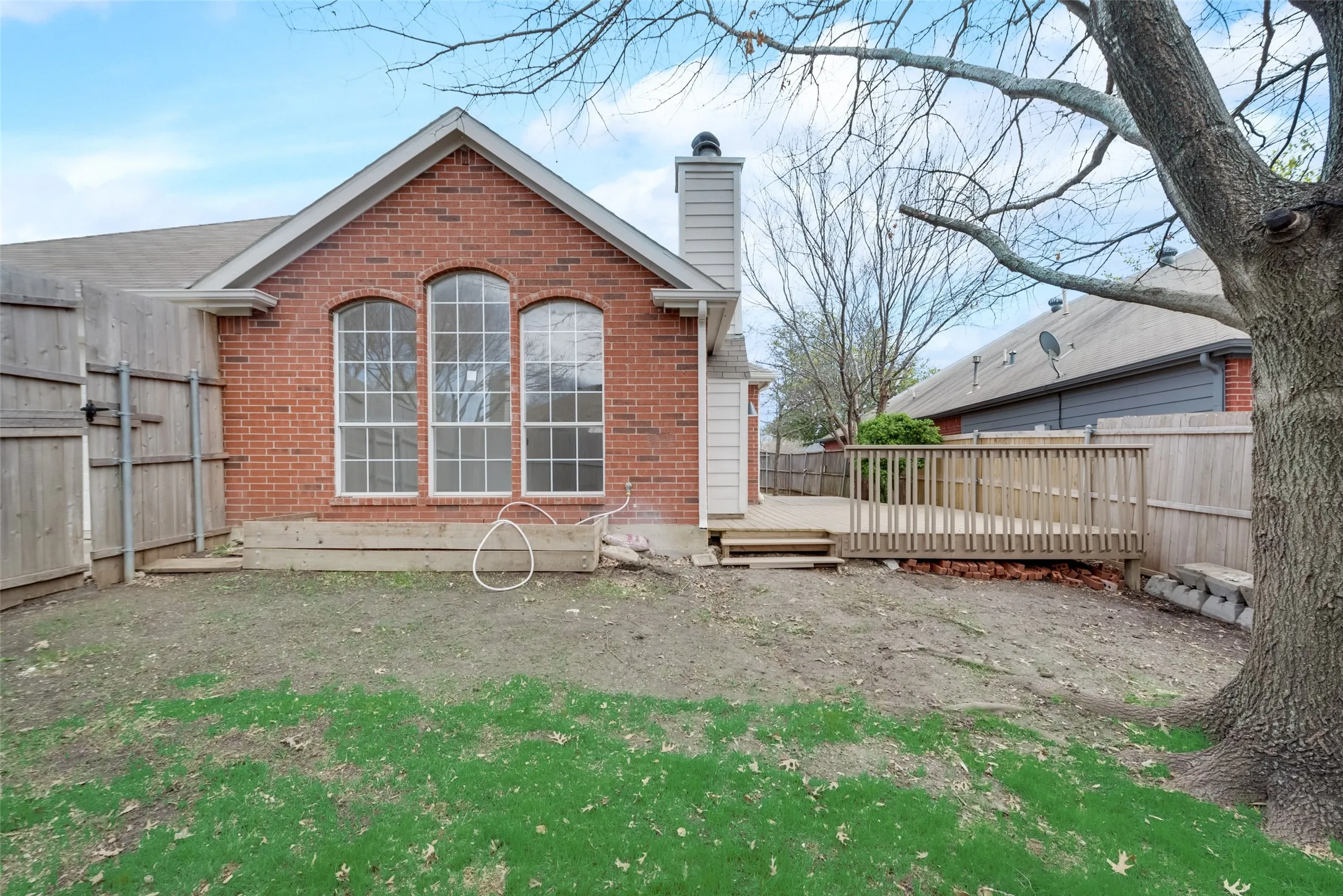 Single Family Residence For Rent in Collin County , 7307 Cresson Drive, Frisco, Texas 75035, 4 Bedroom, 2 Bathroom, 2 Garage spaces, 2,070 Sqft, built in 1998, mls#21324956, Real Estate Agent in Frisco, Homes For Rent in Collin county, Homes For Rent in Frisco, Realtor in Frisco Texas, Real Estate Brokerage Independent Realty Texas, Luminita Cordes Realtor
