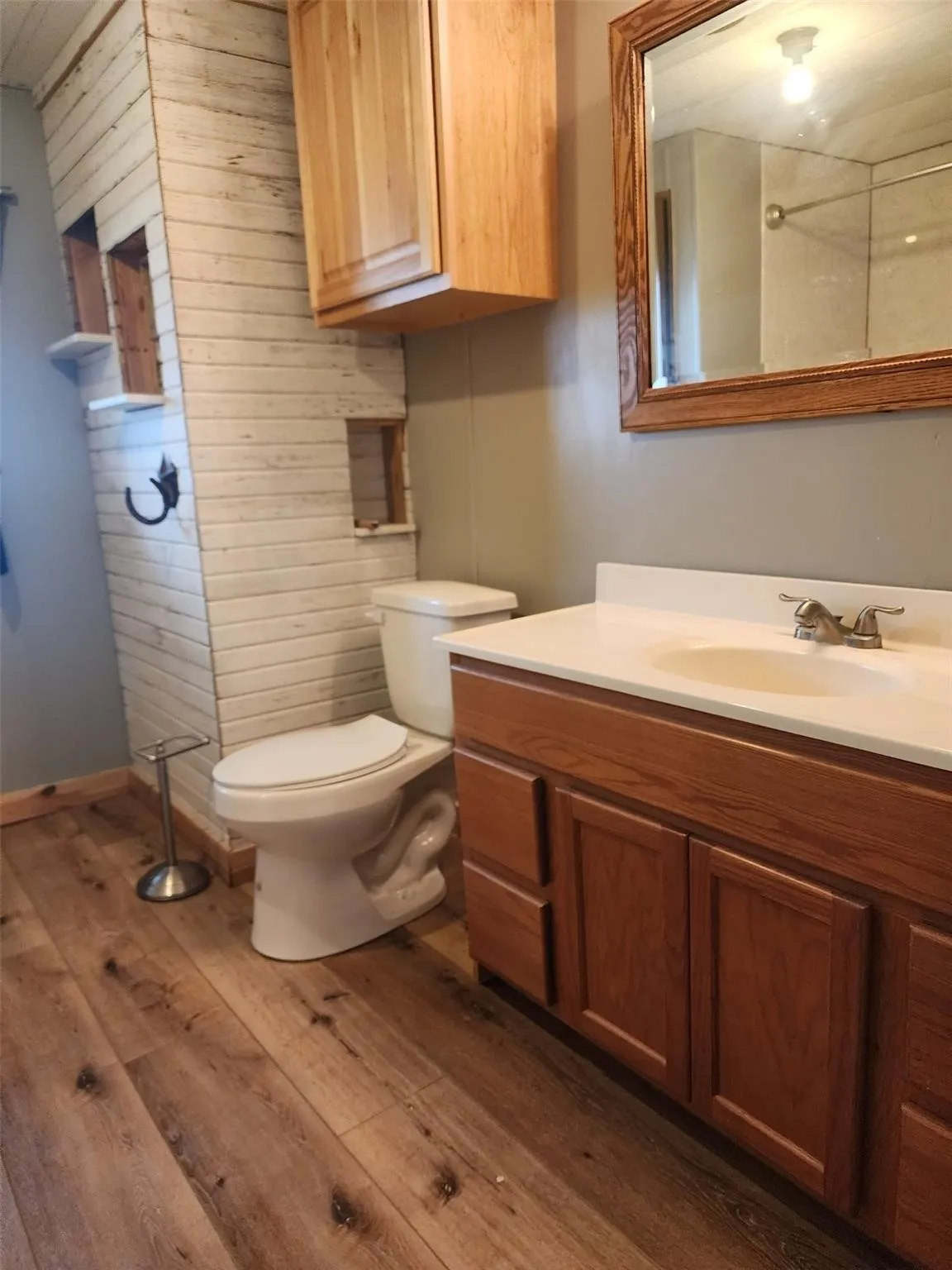 Mobile Home For Rent in Comanche County , 3310 FM 573, Comanche, Texas 76442, 2 Bedroom, 1 Bathroom, 2 Garage spaces, 952 Sqft, built in 1978, mls#21324971, Real Estate Agent in Comanche, Homes For Rent in Comanche county, Homes For Rent in Comanche, Realtor in Comanche Texas, Real Estate Brokerage Independent Realty Texas, Luminita Cordes Realtor