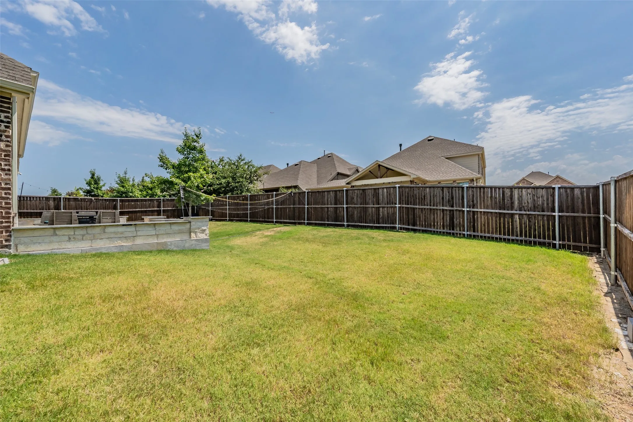 Single Family Residence For Sale in Denton County , 5200 Bradford Green Trail, Flower Mound, Texas 75028, 5 Bedroom, 5 Bathroom, 2 Garage spaces, 3,721 Sqft, built in 2021, mls#21322499, Real Estate Agent in Flower Mound, Homes For Sale in Denton county, Homes For Sale in Flower Mound, Realtor in Flower Mound Texas, Real Estate Brokerage Independent Realty Texas, Luminita Cordes Realtor