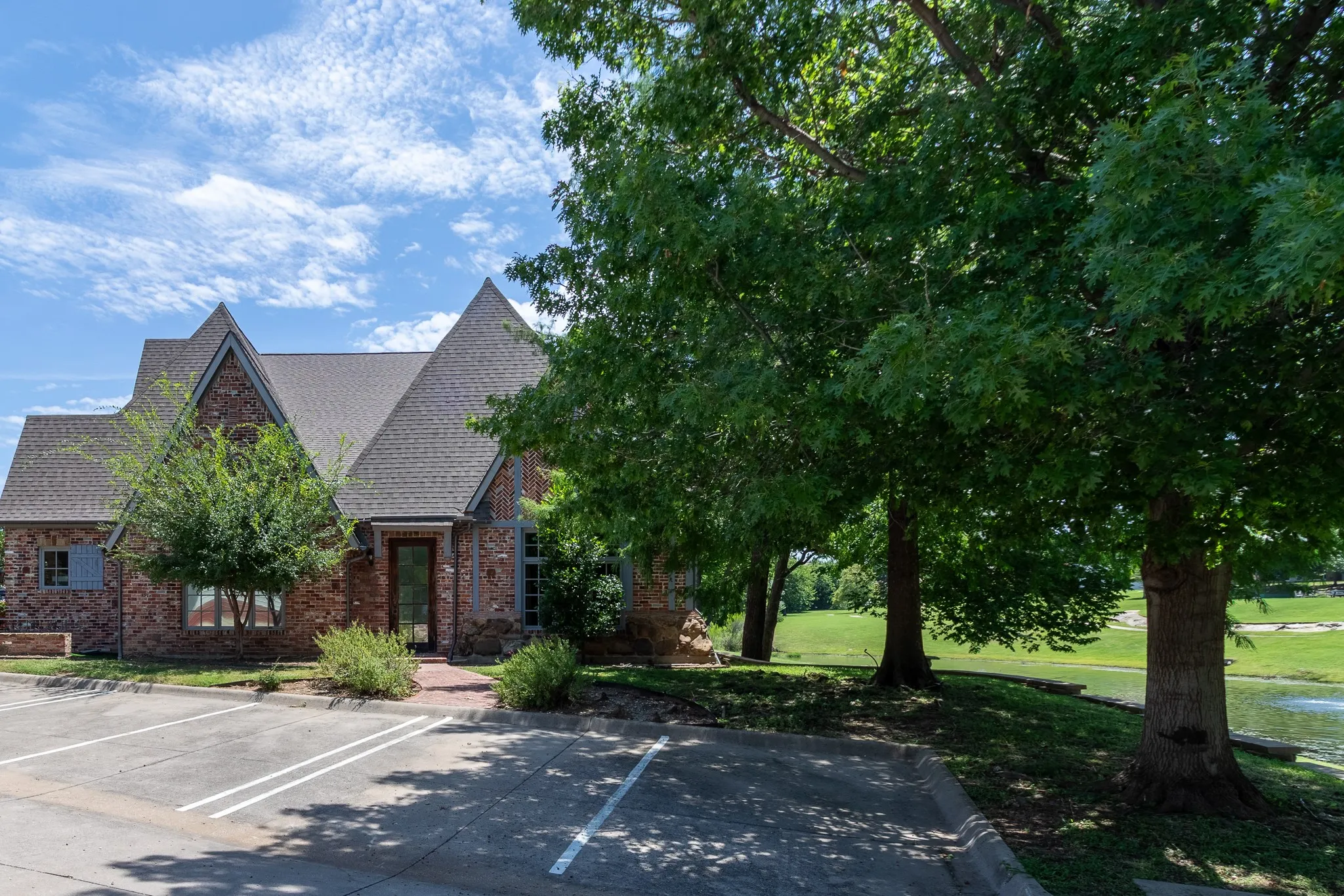 Office For Rent in Denton County , 3008 E Hebron Parkway 500, Carrollton, Texas 75010, 0, 0, Garage spaces, 0 Sqft, built in 2007, Price $3,500, mls#21324985, Real Estate Agent in Carrollton, Homes For Rent in Denton county, Homes For Rent in Carrollton, Realtor in Carrollton Texas, Real Estate Brokerage Independent Realty Texas, Luminita Cordes Realtor