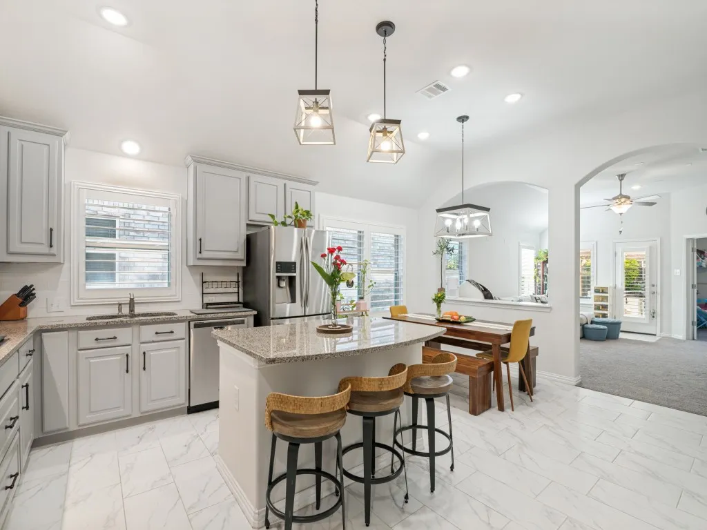Single Family Residence For Sale in Dallas County , 2718 Bechtol Street, Garland, Texas 75042, 3 Bedroom, 2 Bathroom, 2 Garage spaces, 2,061 Sqft, built in 2019, mls#21323597, Real Estate Agent in Garland, Homes For Sale in Dallas county, Homes For Sale in Garland, Realtor in Garland Texas, Real Estate Brokerage Independent Realty Texas, Luminita Cordes Realtor