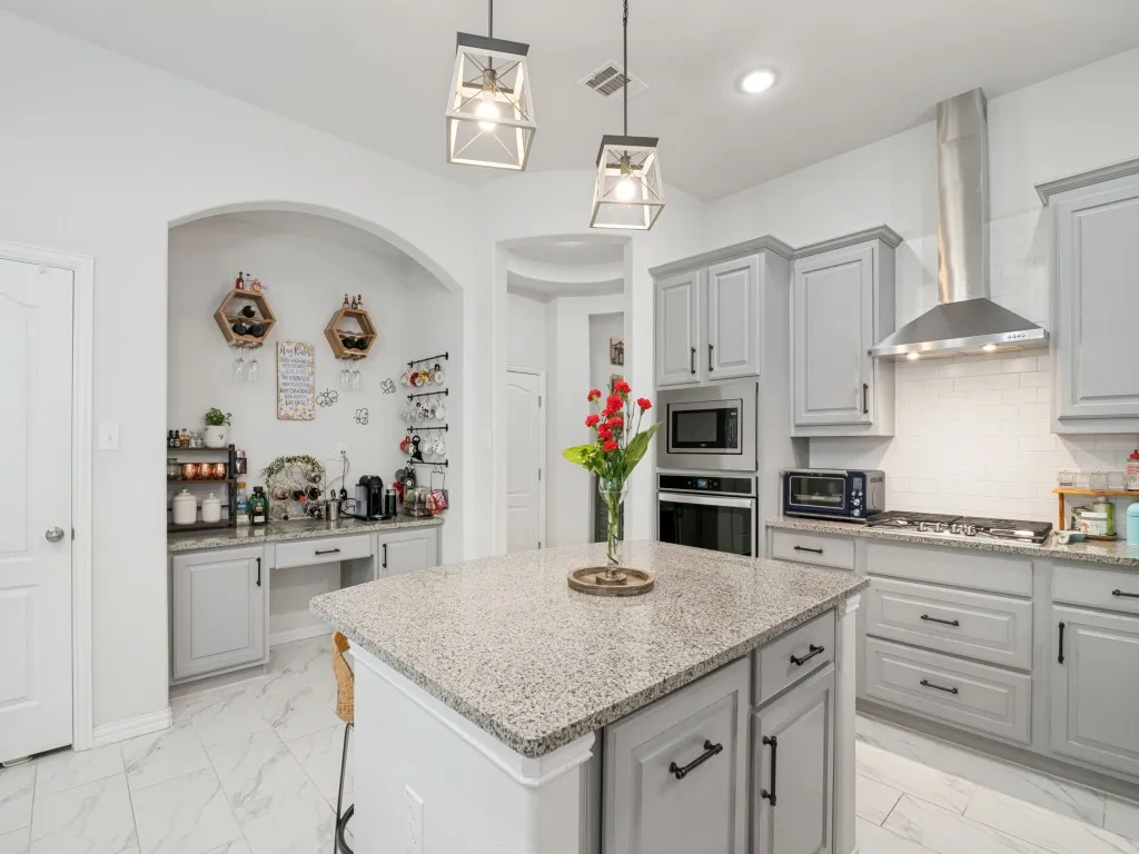 Single Family Residence For Sale in Dallas County , 2718 Bechtol Street, Garland, Texas 75042, 3 Bedroom, 2 Bathroom, 2 Garage spaces, 2,061 Sqft, built in 2019, mls#21323597, Real Estate Agent in Garland, Homes For Sale in Dallas county, Homes For Sale in Garland, Realtor in Garland Texas, Real Estate Brokerage Independent Realty Texas, Luminita Cordes Realtor