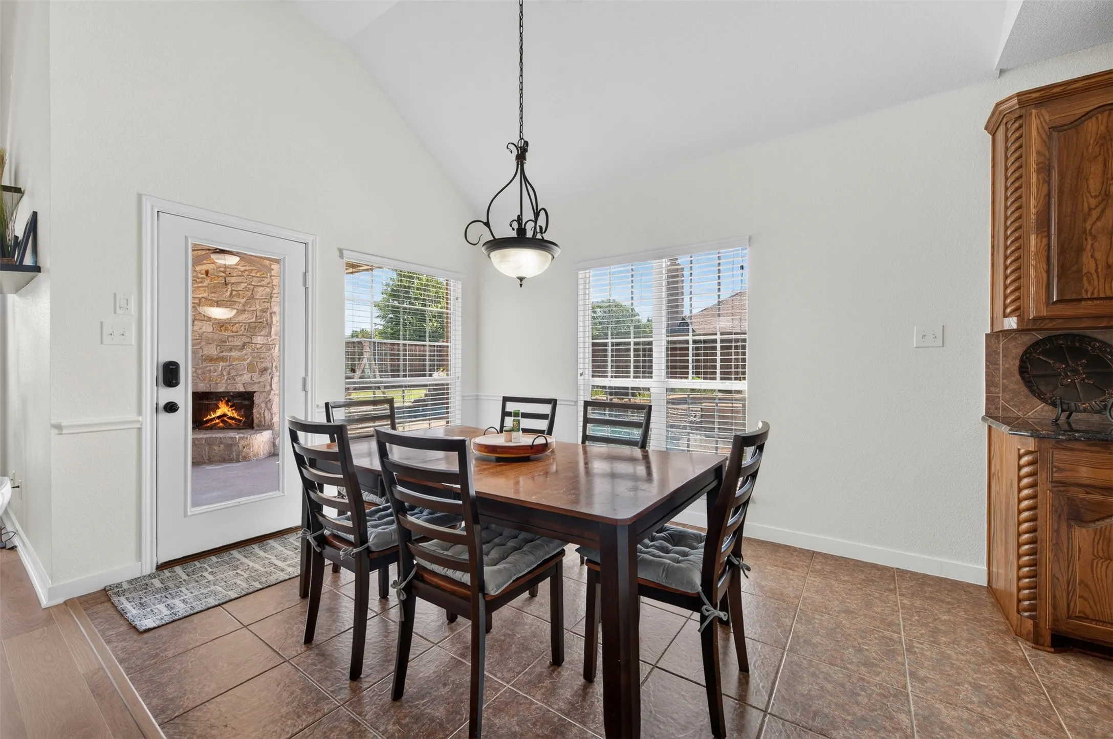Single Family Residence For Sale in Collin County , 10256 Casetta Drive, Frisco, Texas 75035, 6 Bedroom, 4 Bathroom, 3 Garage spaces, 4,360 Sqft, built in 2011, mls#21310780, Real Estate Agent in Frisco, Homes For Sale in Collin county, Homes For Sale in Frisco, Realtor in Frisco Texas, Real Estate Brokerage Independent Realty Texas, Luminita Cordes Realtor