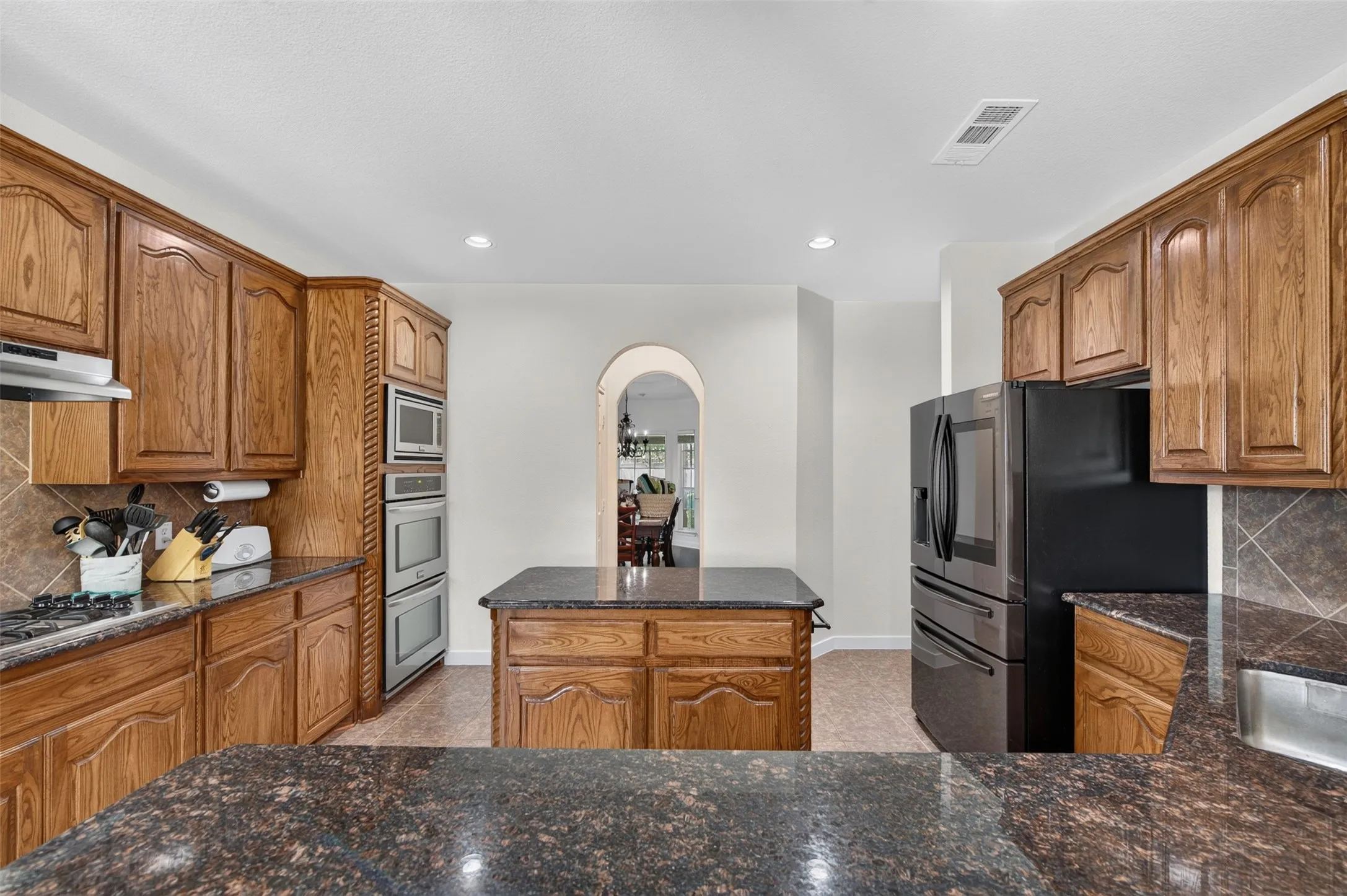 Single Family Residence For Sale in Collin County , 10256 Casetta Drive, Frisco, Texas 75035, 6 Bedroom, 4 Bathroom, 3 Garage spaces, 4,360 Sqft, built in 2011, mls#21310780, Real Estate Agent in Frisco, Homes For Sale in Collin county, Homes For Sale in Frisco, Realtor in Frisco Texas, Real Estate Brokerage Independent Realty Texas, Luminita Cordes Realtor