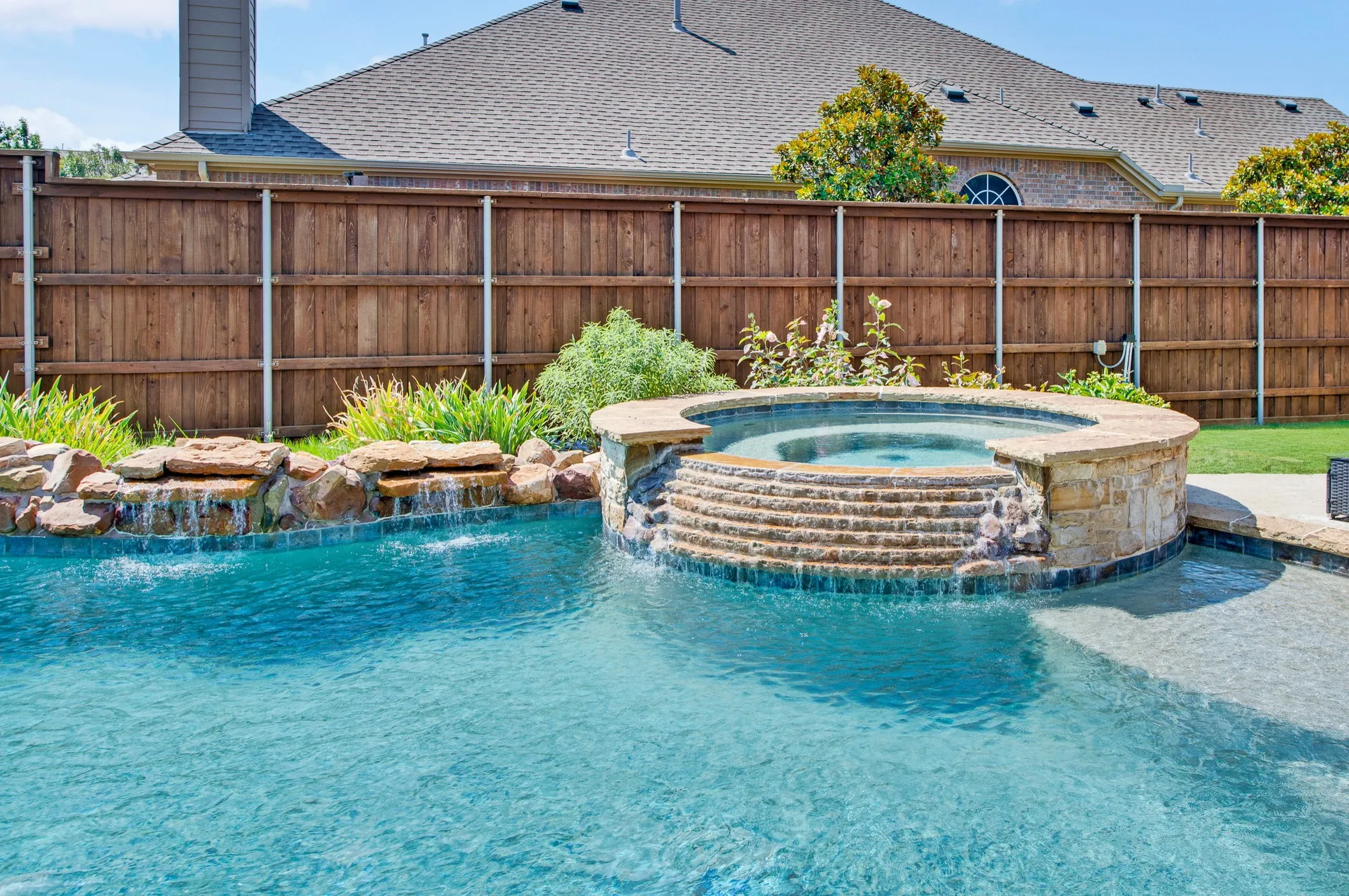 Single Family Residence For Sale in Collin County , 10256 Casetta Drive, Frisco, Texas 75035, 6 Bedroom, 4 Bathroom, 3 Garage spaces, 4,360 Sqft, built in 2011, mls#21310780, Real Estate Agent in Frisco, Homes For Sale in Collin county, Homes For Sale in Frisco, Realtor in Frisco Texas, Real Estate Brokerage Independent Realty Texas, Luminita Cordes Realtor