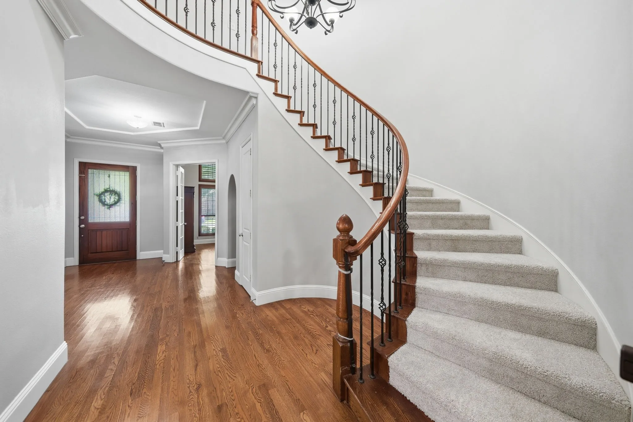 Welcome home to 860 Blackberry Ln