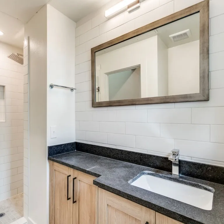Townhouse For Rent in Dallas County , 4306 Deere Street 107, Dallas, Texas 75204, 1 Bedroom, 1 Bathroom, Garage spaces, 600 Sqft, built in 2025, mls#21325056, Real Estate Agent in Dallas, Homes For Rent in Dallas county, Homes For Rent in Dallas, Realtor in Dallas Texas, Real Estate Brokerage Independent Realty Texas, Luminita Cordes Realtor