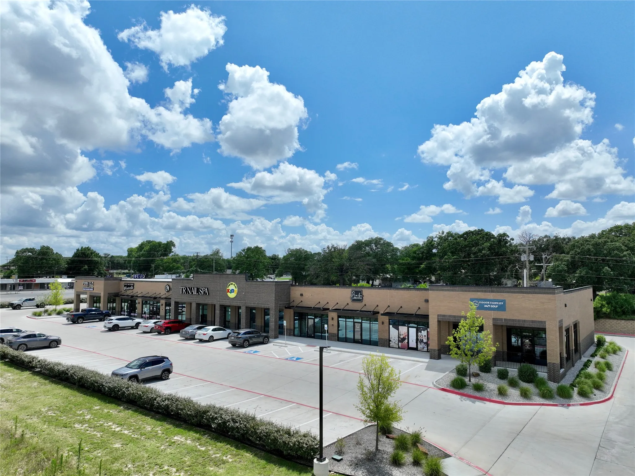 Retail For Rent in Parker County , 1801 Fort Worth Highway 4, Weatherford, Texas 76086, 0, 0, Garage spaces, 16,878 Sqft, built in 2022, mls#21323790, Real Estate Agent in Weatherford, Homes For Rent in Parker county, Homes For Rent in Weatherford, Realtor in Weatherford Texas, Real Estate Brokerage Independent Realty Texas, Luminita Cordes Realtor