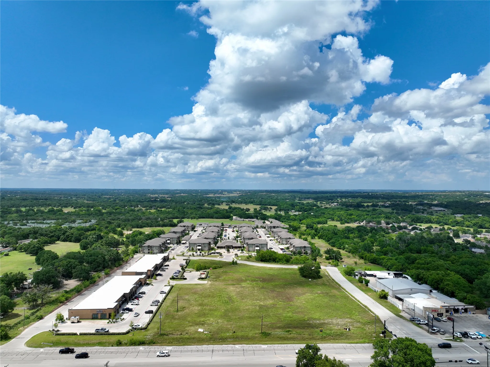 Retail For Rent in Parker County , 1801 Fort Worth Highway 4, Weatherford, Texas 76086, 0, 0, Garage spaces, 16,878 Sqft, built in 2022, mls#21323790, Real Estate Agent in Weatherford, Homes For Rent in Parker county, Homes For Rent in Weatherford, Realtor in Weatherford Texas, Real Estate Brokerage Independent Realty Texas, Luminita Cordes Realtor
