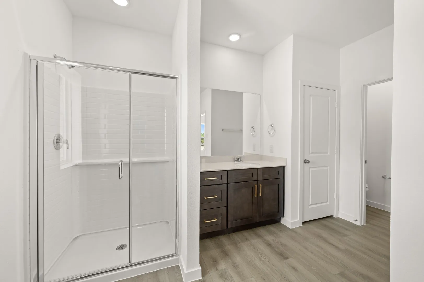 5712 Terrace- Primary Suite-3