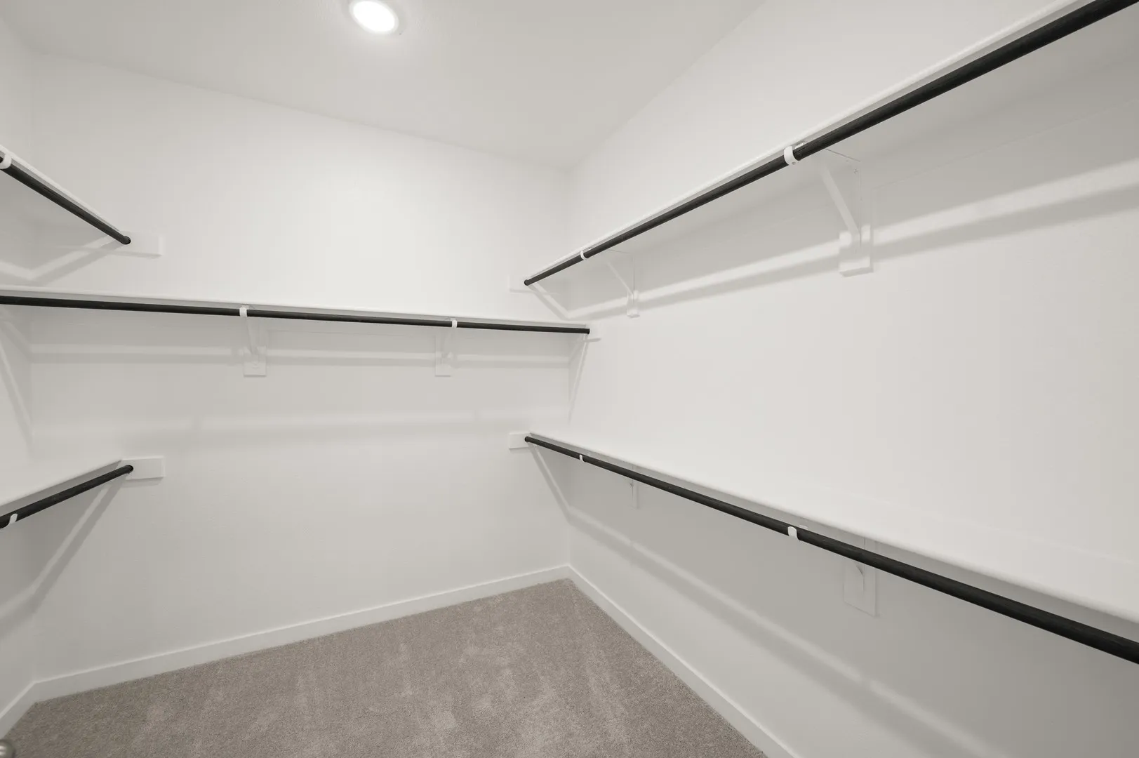 5712 Terrace- Primary Suite-6
