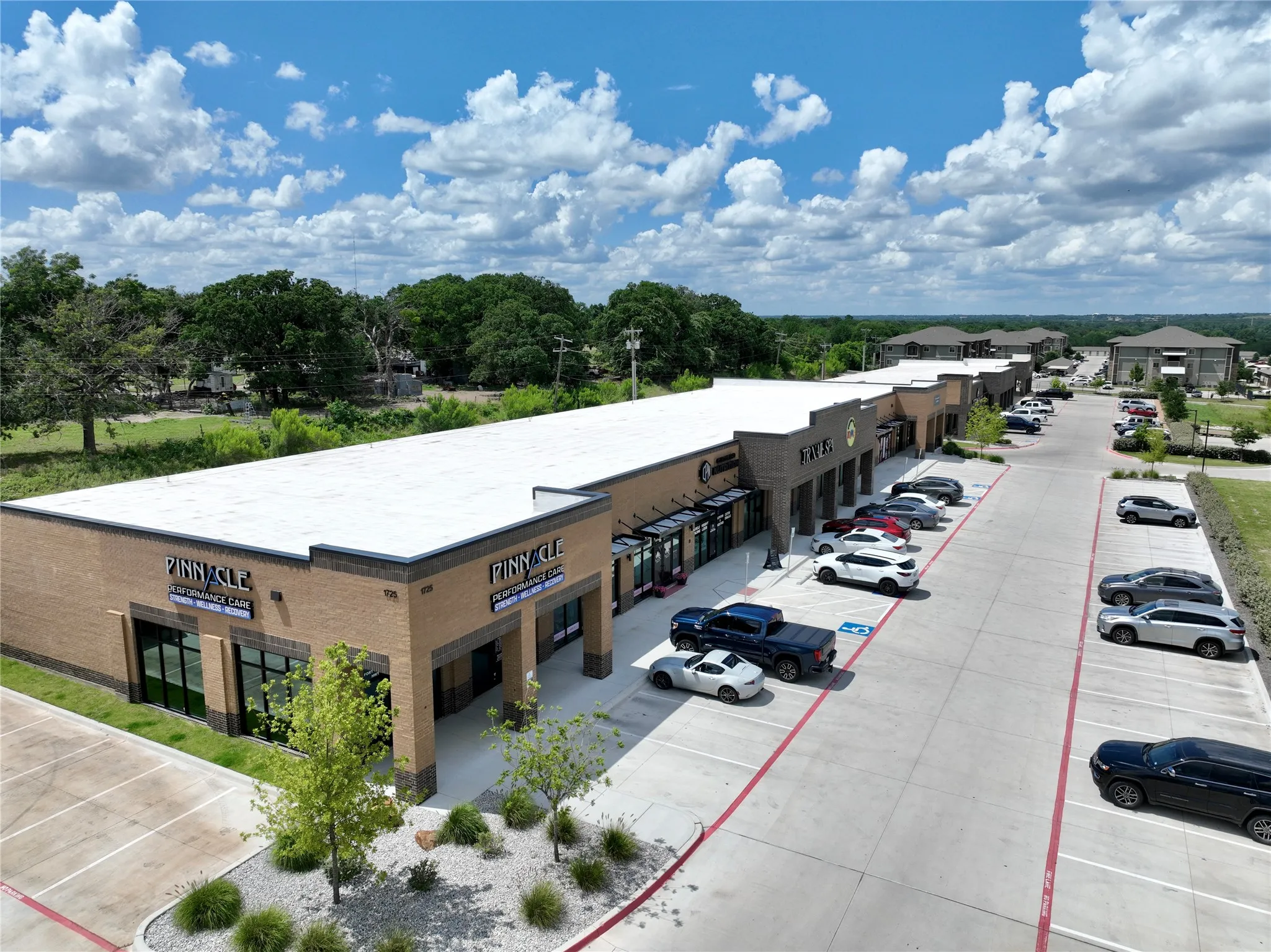 Retail For Rent in Parker County , 1801 Fort Worth Highway 6, Weatherford, Texas 76086, 0, 0, Garage spaces, 16,878 Sqft, built in 2022, mls#21323822, Real Estate Agent in Weatherford, Homes For Rent in Parker county, Homes For Rent in Weatherford, Realtor in Weatherford Texas, Real Estate Brokerage Independent Realty Texas, Luminita Cordes Realtor