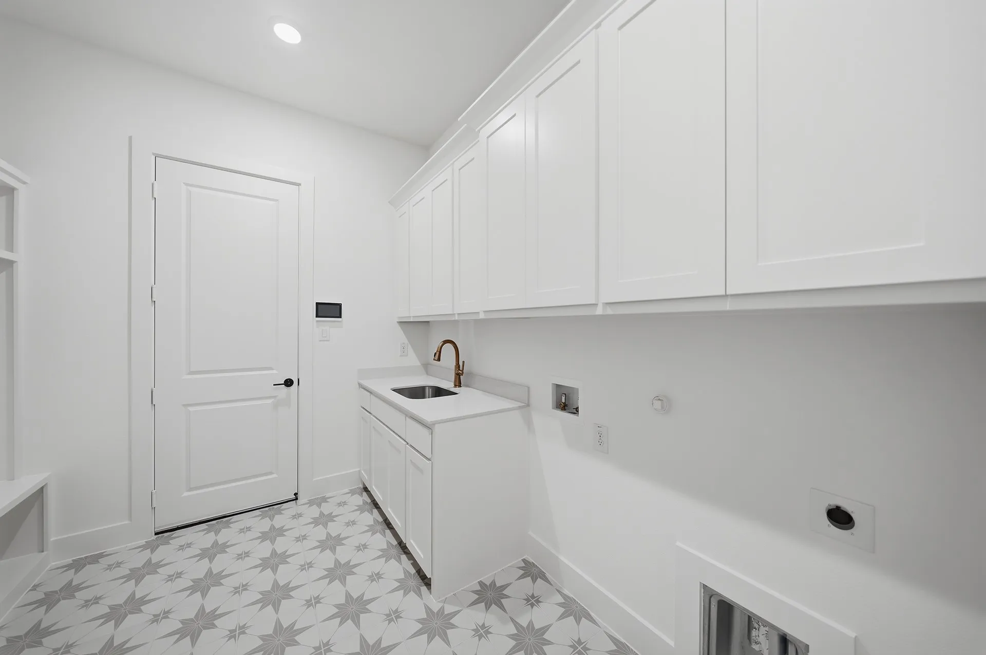 Single Family Residence For Sale in Denton County , 715 Gannon Heights Lane, Frisco, Texas 75033, 5 Bedroom, 5 Bathroom, 3 Garage spaces, 3,843 Sqft, built in 2026, mls#21325099, Real Estate Agent in Frisco, Homes For Sale in Denton county, Homes For Sale in Frisco, Realtor in Frisco Texas, Real Estate Brokerage Independent Realty Texas, Luminita Cordes Realtor