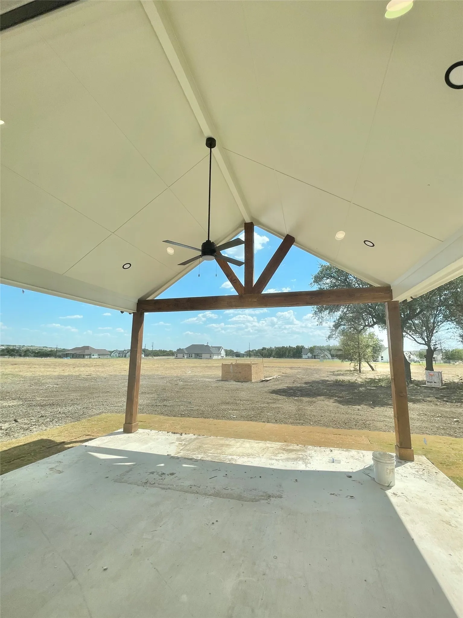 Single Family Residence For Sale in Parker County , 2004 Collin Street, Weatherford, Texas 76085, 4 Bedroom, 2 Bathroom, 3 Garage spaces, 1,897 Sqft, built in 2026, mls#21324273, Real Estate Agent in Weatherford, Homes For Sale in Parker county, Homes For Sale in Weatherford, Realtor in Weatherford Texas, Real Estate Brokerage Independent Realty Texas, Luminita Cordes Realtor