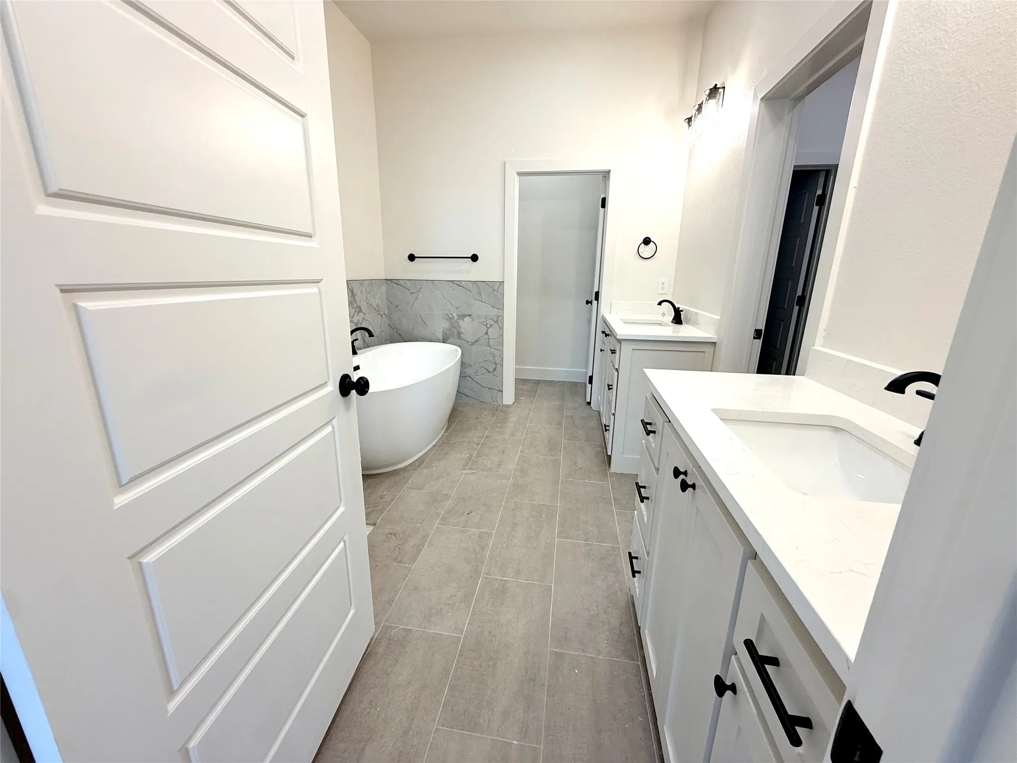 Single Family Residence For Sale in Parker County , 2004 Collin Street, Weatherford, Texas 76085, 4 Bedroom, 2 Bathroom, 3 Garage spaces, 1,897 Sqft, built in 2026, mls#21324273, Real Estate Agent in Weatherford, Homes For Sale in Parker county, Homes For Sale in Weatherford, Realtor in Weatherford Texas, Real Estate Brokerage Independent Realty Texas, Luminita Cordes Realtor