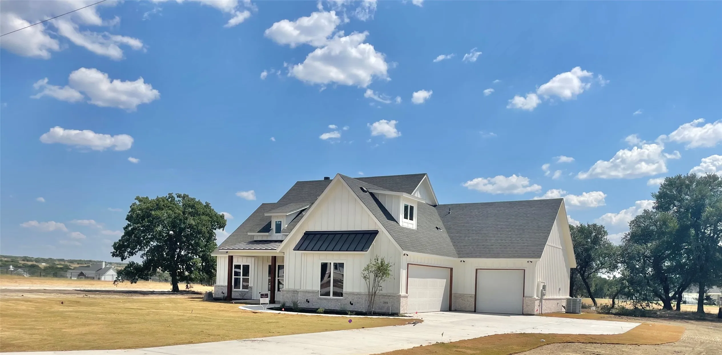 Single Family Residence For Sale in Parker County , 2004 Collin Street, Weatherford, Texas 76085, 4 Bedroom, 2 Bathroom, 3 Garage spaces, 1,897 Sqft, built in 2026, mls#21324273, Real Estate Agent in Weatherford, Homes For Sale in Parker county, Homes For Sale in Weatherford, Realtor in Weatherford Texas, Real Estate Brokerage Independent Realty Texas, Luminita Cordes Realtor