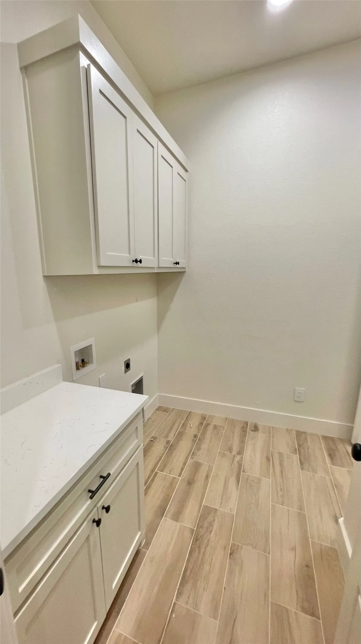 Single Family Residence For Sale in Parker County , 2004 Collin Street, Weatherford, Texas 76085, 4 Bedroom, 2 Bathroom, 3 Garage spaces, 1,897 Sqft, built in 2026, mls#21324273, Real Estate Agent in Weatherford, Homes For Sale in Parker county, Homes For Sale in Weatherford, Realtor in Weatherford Texas, Real Estate Brokerage Independent Realty Texas, Luminita Cordes Realtor