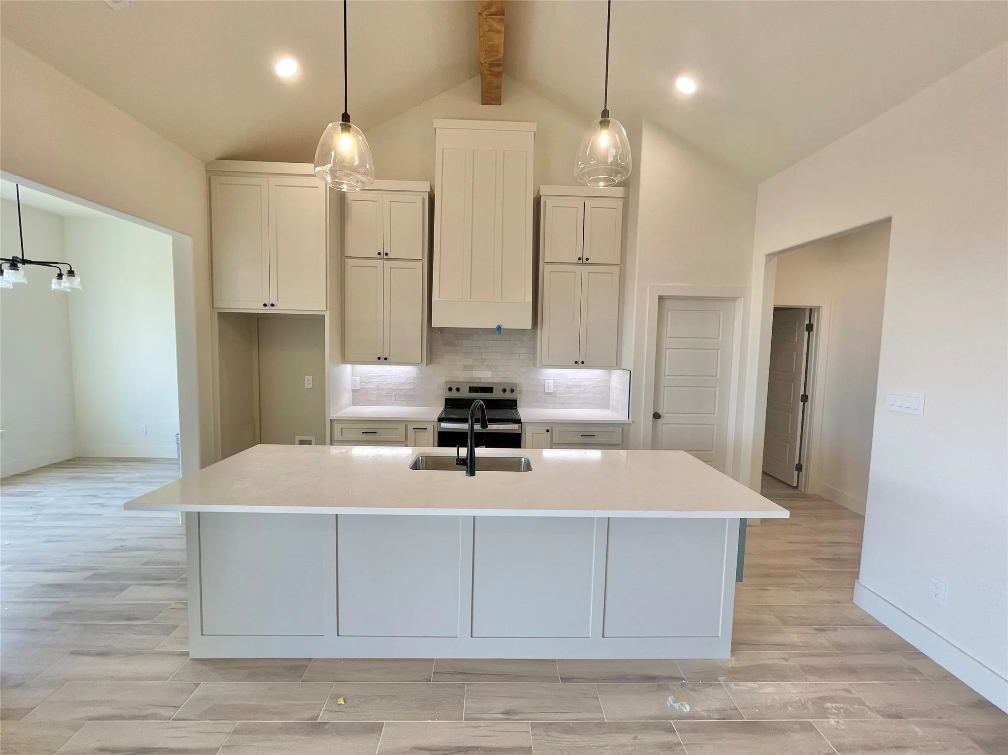 Single Family Residence For Sale in Parker County , 2004 Collin Street, Weatherford, Texas 76085, 4 Bedroom, 2 Bathroom, 3 Garage spaces, 1,897 Sqft, built in 2026, mls#21324273, Real Estate Agent in Weatherford, Homes For Sale in Parker county, Homes For Sale in Weatherford, Realtor in Weatherford Texas, Real Estate Brokerage Independent Realty Texas, Luminita Cordes Realtor