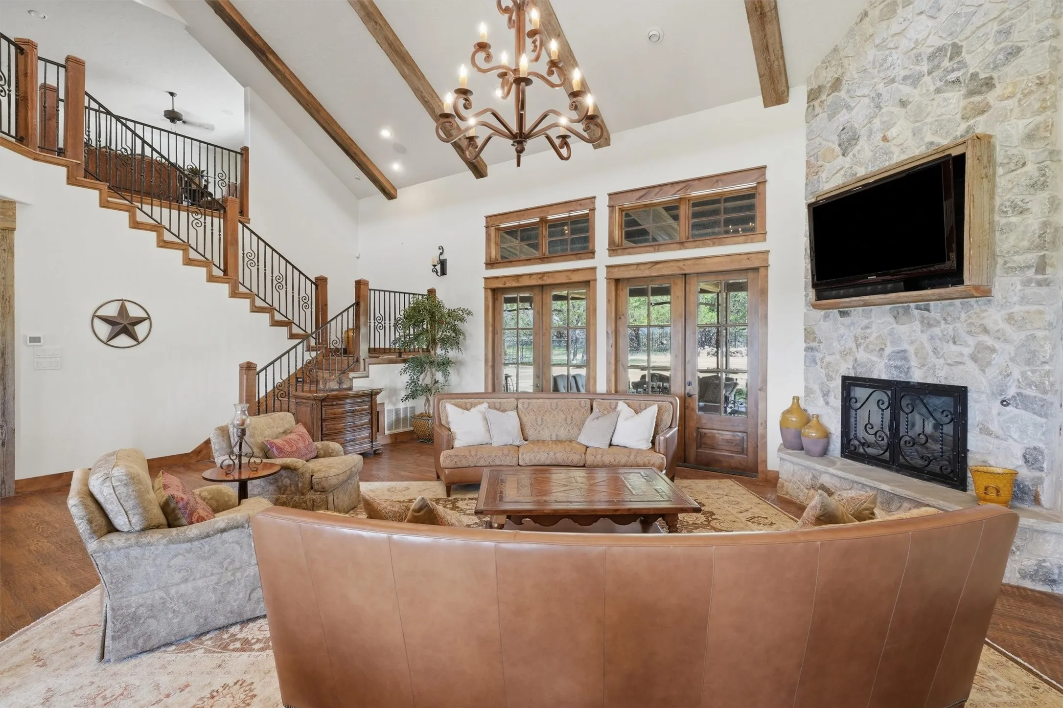 Single Family Residence For Sale in Palo Pinto County , 1046 Grandview Drive, Graford, Texas 76449, 5 Bedrooms, 7 Bathrooms, 1 Garage spaces, 5,321 Sqft, built in 2008, Price $2,000,000, mls#21323097, Real Estate Agent in Graford, Homes For Sale in Palo Pinto county, Homes For Sale in Graford, Realtor in Graford Texas, Real Estate Brokerage Independent Realty Texas, Luminita Cordes Realtor
