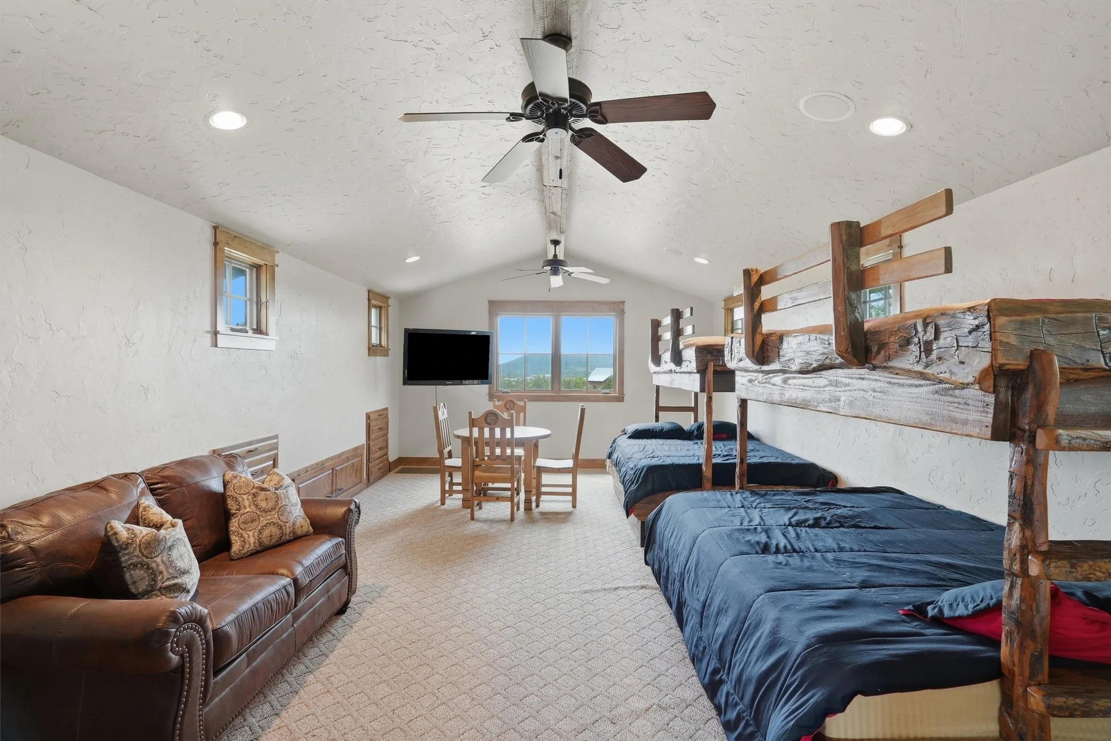 Single Family Residence For Sale in Palo Pinto County , 1046 Grandview Drive, Graford, Texas 76449, 5 Bedrooms, 7 Bathrooms, 1 Garage spaces, 5,321 Sqft, built in 2008, Price $2,000,000, mls#21323097, Real Estate Agent in Graford, Homes For Sale in Palo Pinto county, Homes For Sale in Graford, Realtor in Graford Texas, Real Estate Brokerage Independent Realty Texas, Luminita Cordes Realtor