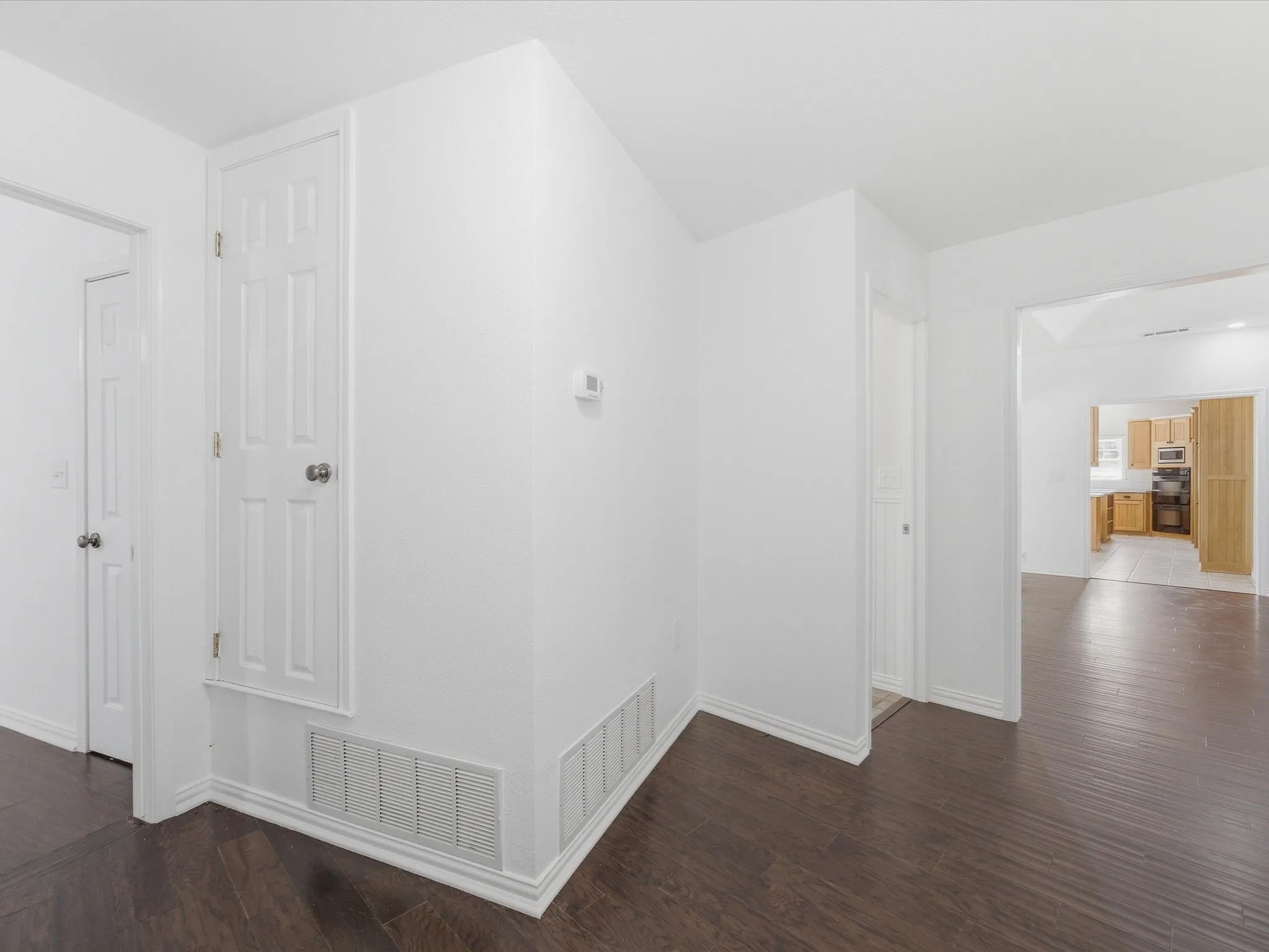 Single Family Residence For Rent in Denton County , 1025 Burchbury Trail, Argyle, Texas 76226, 3 Bedroom, 3 Bathroom, 3 Garage spaces, 4,062 Sqft, built in 1999, mls#21324945, Real Estate Agent in Argyle, Homes For Rent in Denton county, Homes For Rent in Argyle, Realtor in Argyle Texas, Real Estate Brokerage Independent Realty Texas, Luminita Cordes Realtor