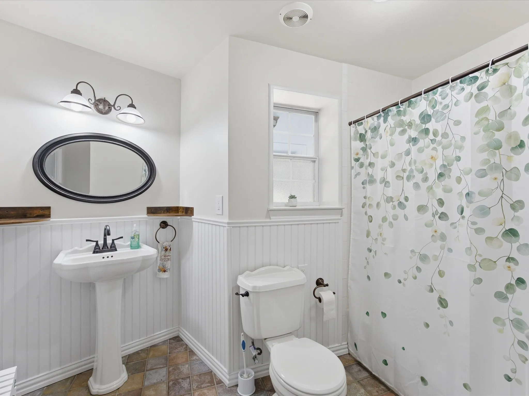 Single Family Residence For Rent in Denton County , 1025 Burchbury Trail, Argyle, Texas 76226, 3 Bedroom, 3 Bathroom, 3 Garage spaces, 4,062 Sqft, built in 1999, mls#21324945, Real Estate Agent in Argyle, Homes For Rent in Denton county, Homes For Rent in Argyle, Realtor in Argyle Texas, Real Estate Brokerage Independent Realty Texas, Luminita Cordes Realtor