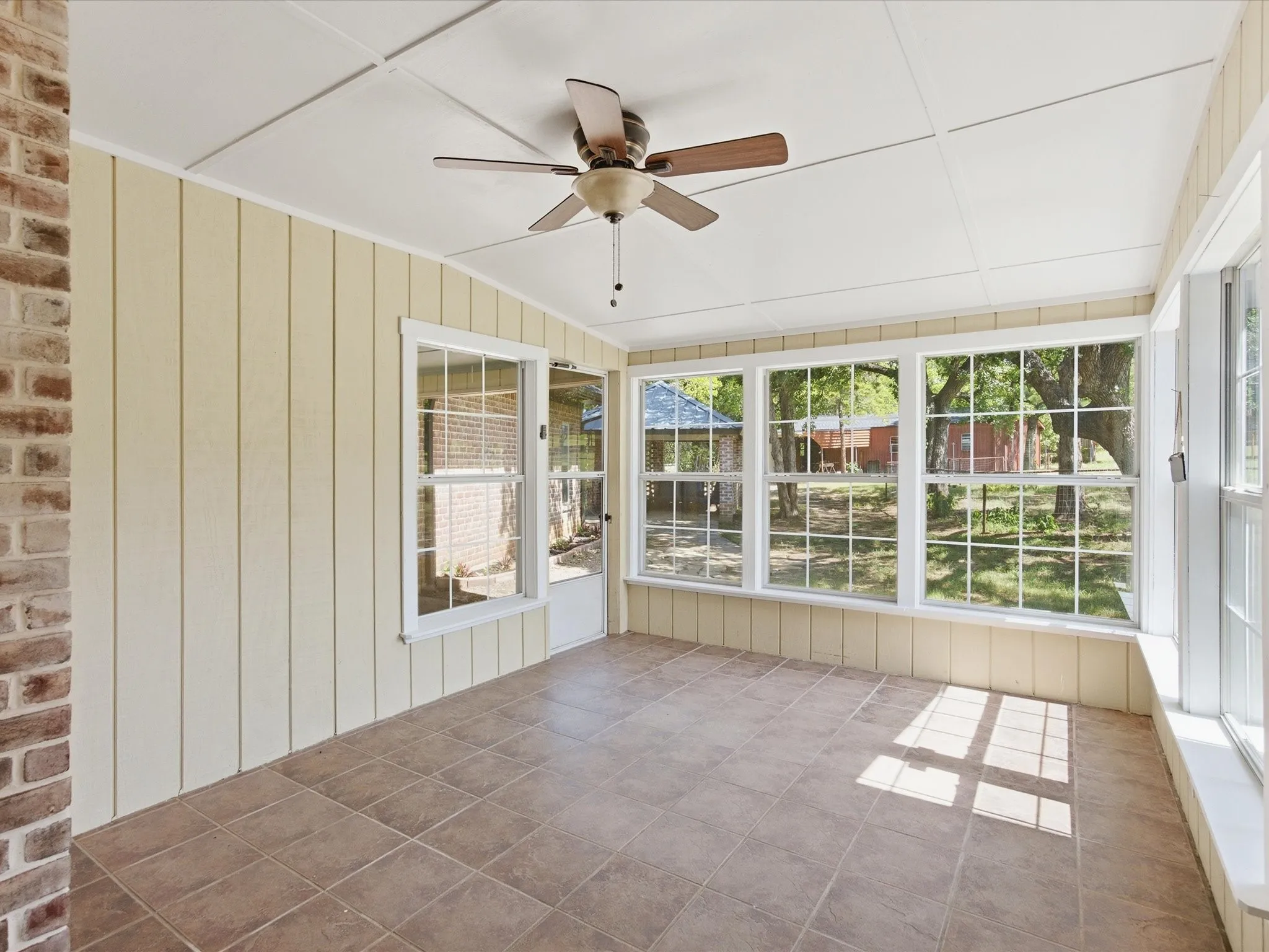 Single Family Residence For Rent in Denton County , 1025 Burchbury Trail, Argyle, Texas 76226, 3 Bedroom, 3 Bathroom, 3 Garage spaces, 4,062 Sqft, built in 1999, mls#21324945, Real Estate Agent in Argyle, Homes For Rent in Denton county, Homes For Rent in Argyle, Realtor in Argyle Texas, Real Estate Brokerage Independent Realty Texas, Luminita Cordes Realtor