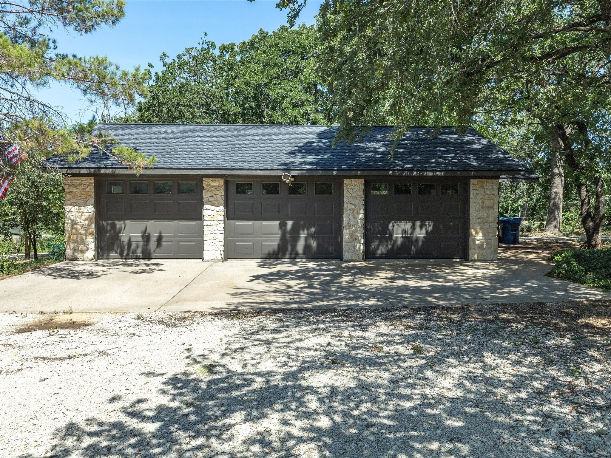 Single Family Residence For Rent in Denton County , 1025 Burchbury Trail, Argyle, Texas 76226, 3 Bedroom, 3 Bathroom, 3 Garage spaces, 4,062 Sqft, built in 1999, mls#21324945, Real Estate Agent in Argyle, Homes For Rent in Denton county, Homes For Rent in Argyle, Realtor in Argyle Texas, Real Estate Brokerage Independent Realty Texas, Luminita Cordes Realtor