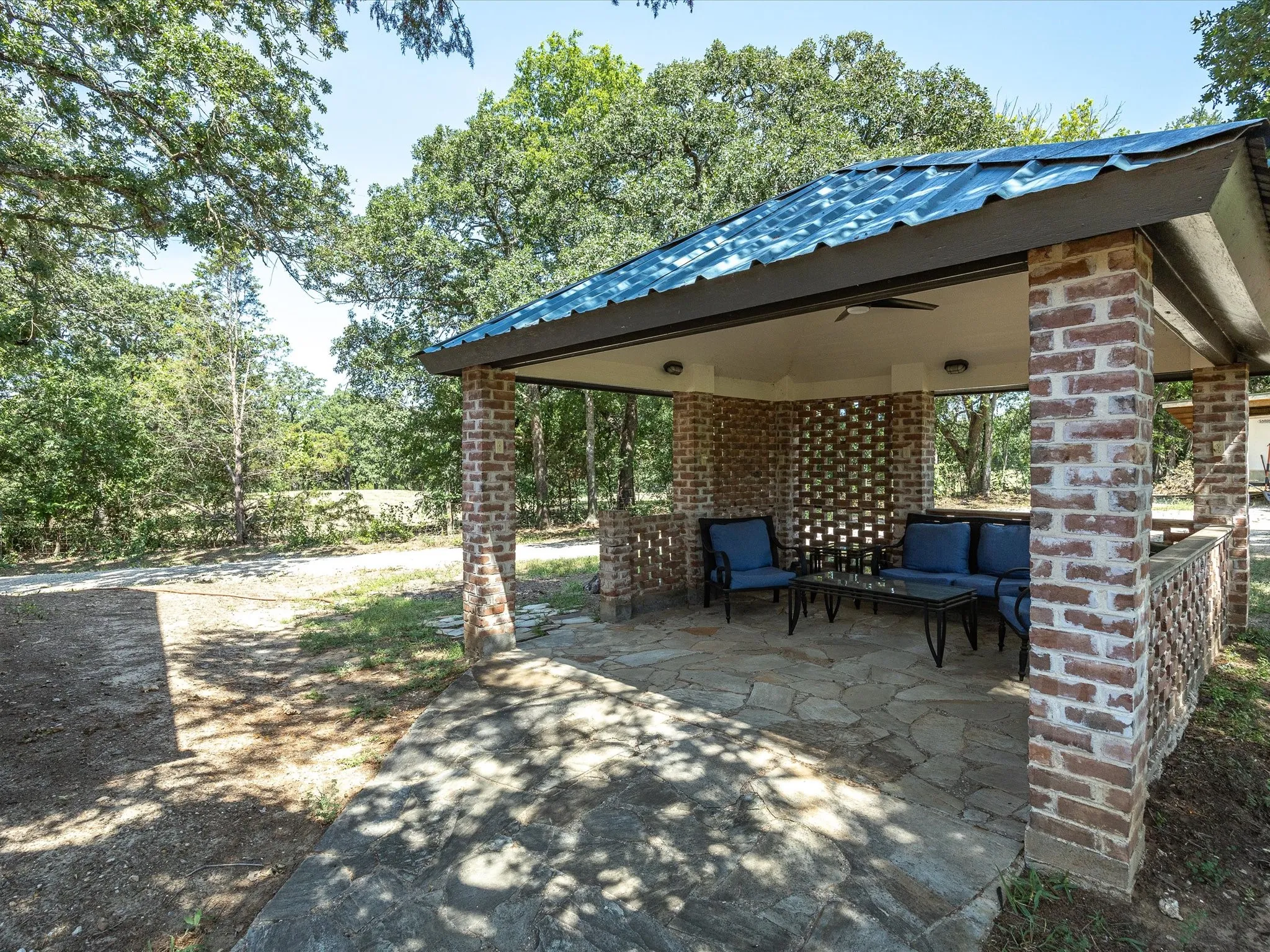 Single Family Residence For Rent in Denton County , 1025 Burchbury Trail, Argyle, Texas 76226, 3 Bedroom, 3 Bathroom, 3 Garage spaces, 4,062 Sqft, built in 1999, mls#21324945, Real Estate Agent in Argyle, Homes For Rent in Denton county, Homes For Rent in Argyle, Realtor in Argyle Texas, Real Estate Brokerage Independent Realty Texas, Luminita Cordes Realtor