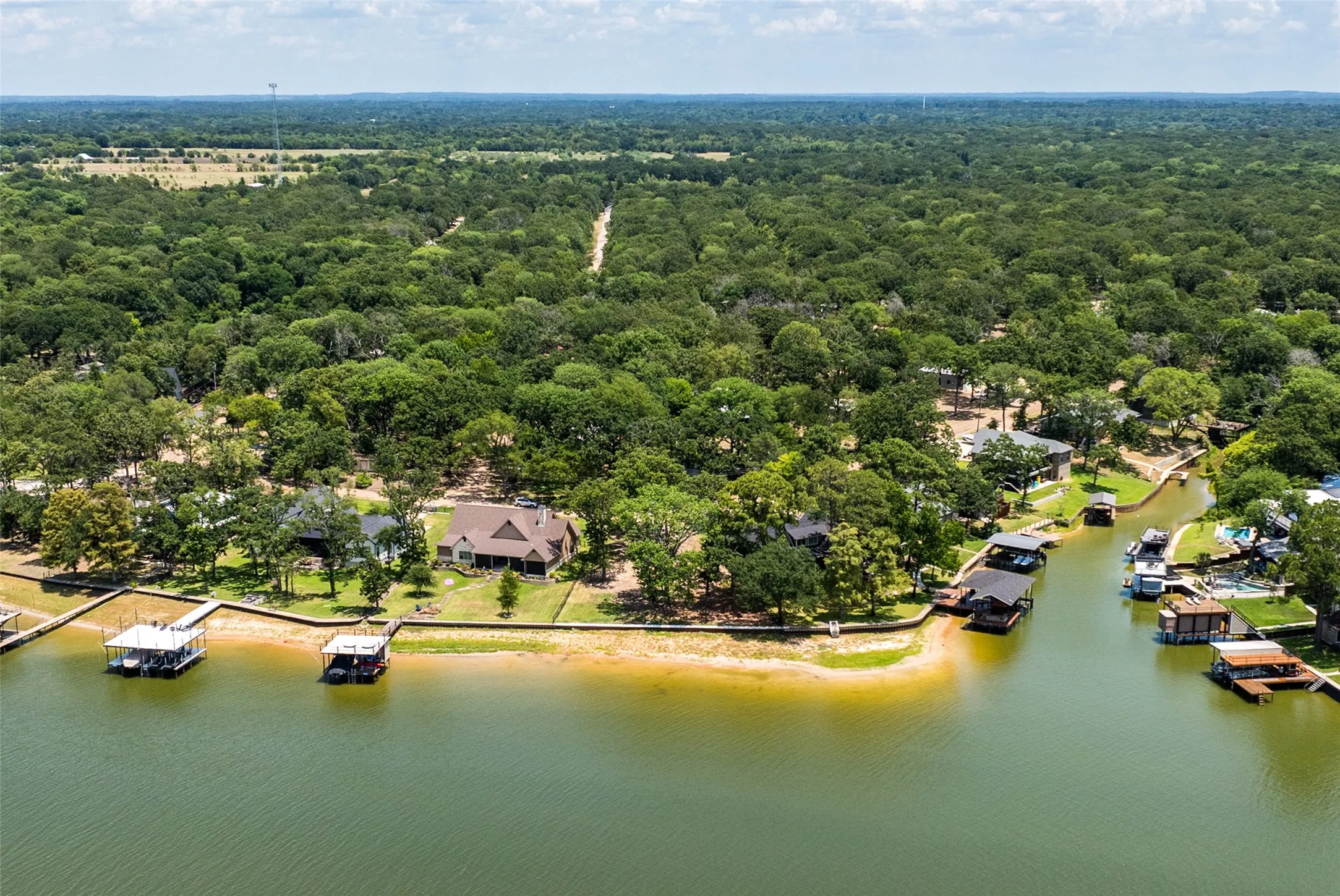 Unimproved Land For Sale in Henderson County , 136 Anderson Lane, Mabank, Texas 75156, 0, 0, Garage spaces, 0 Sqft, built in 0, mls#21321908, Real Estate Agent in Mabank, Homes For Sale in Henderson county, Homes For Sale in Mabank, Realtor in Mabank Texas, Real Estate Brokerage Independent Realty Texas, Luminita Cordes Realtor